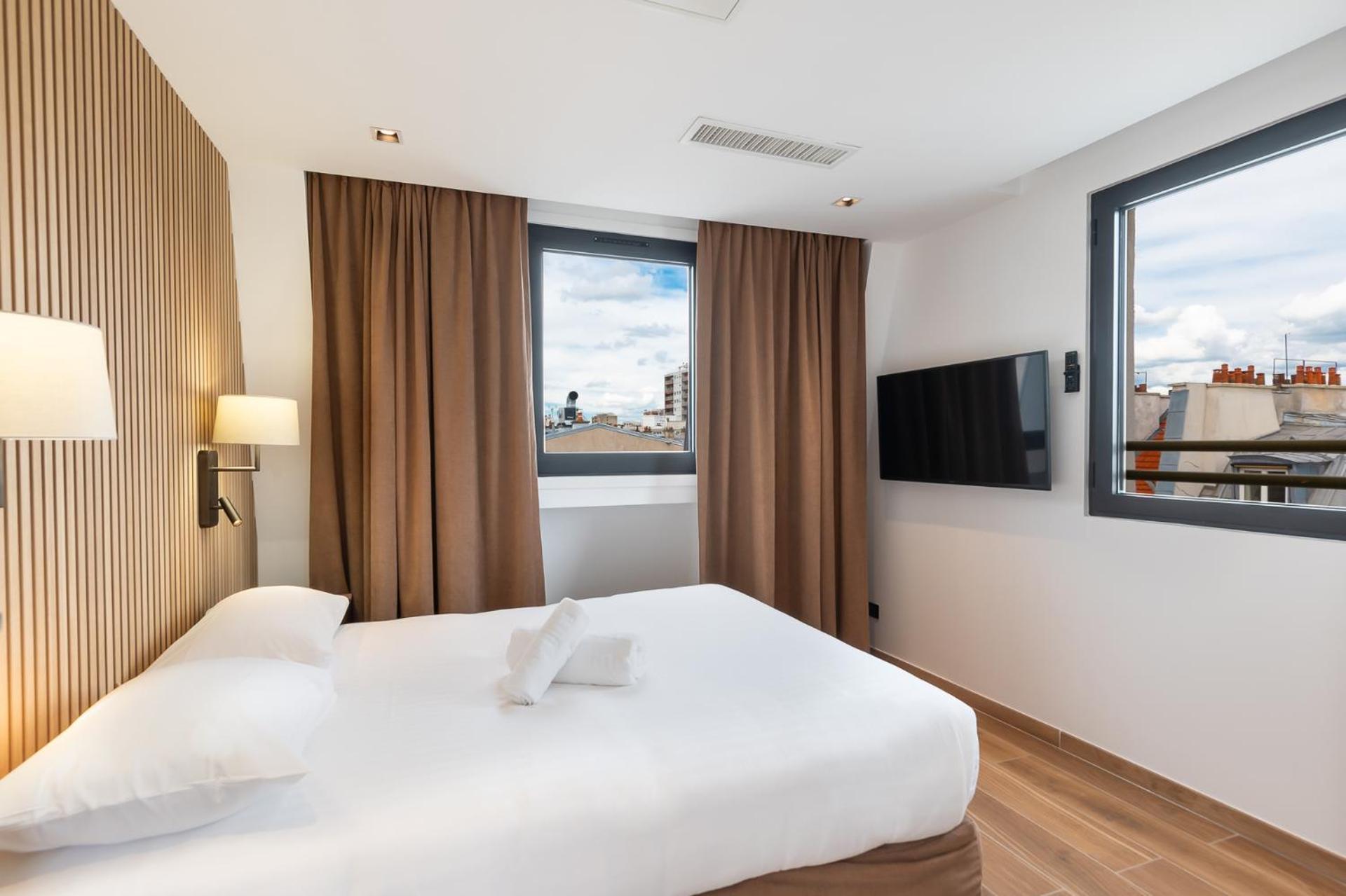 Suite with Terrace,1629372579:JPEG