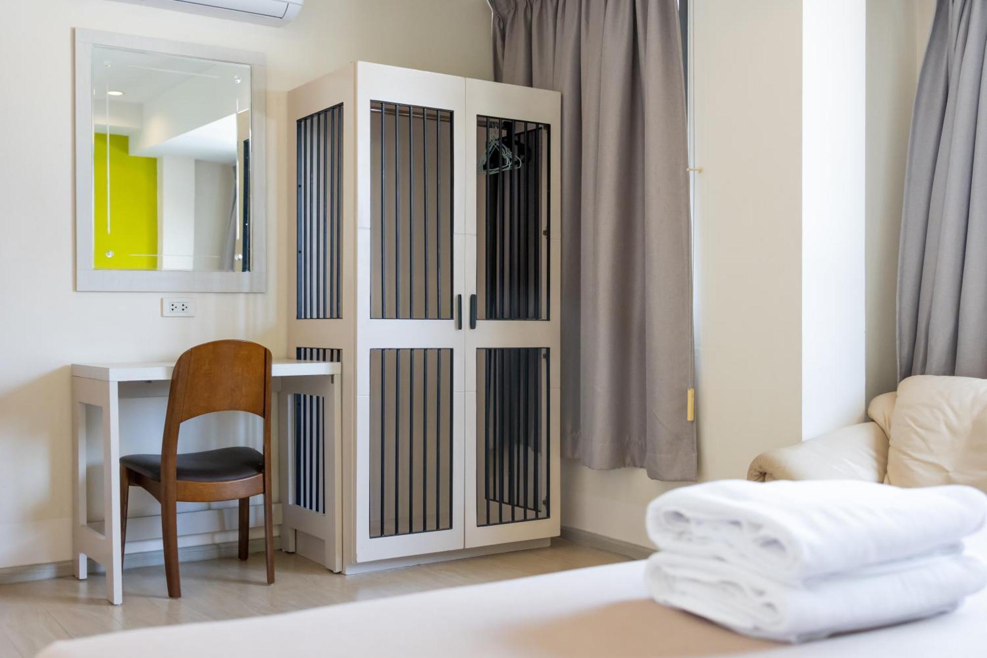 Superior Two-Bedroom,1629397200:JPEG