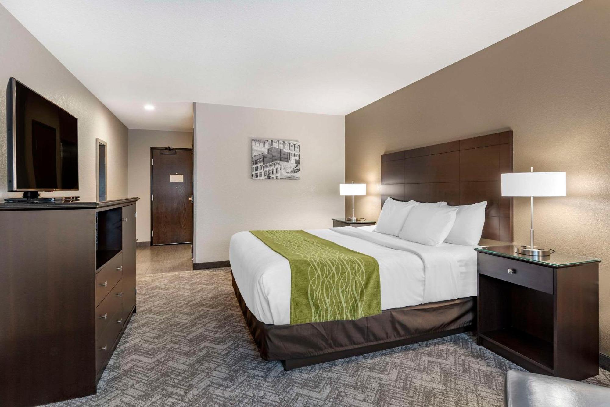 King Room - Disability Access/Non-Smoking