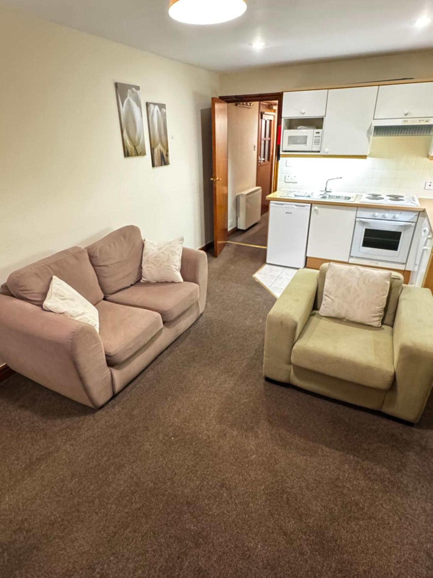 One-Bedroom Family Apartment