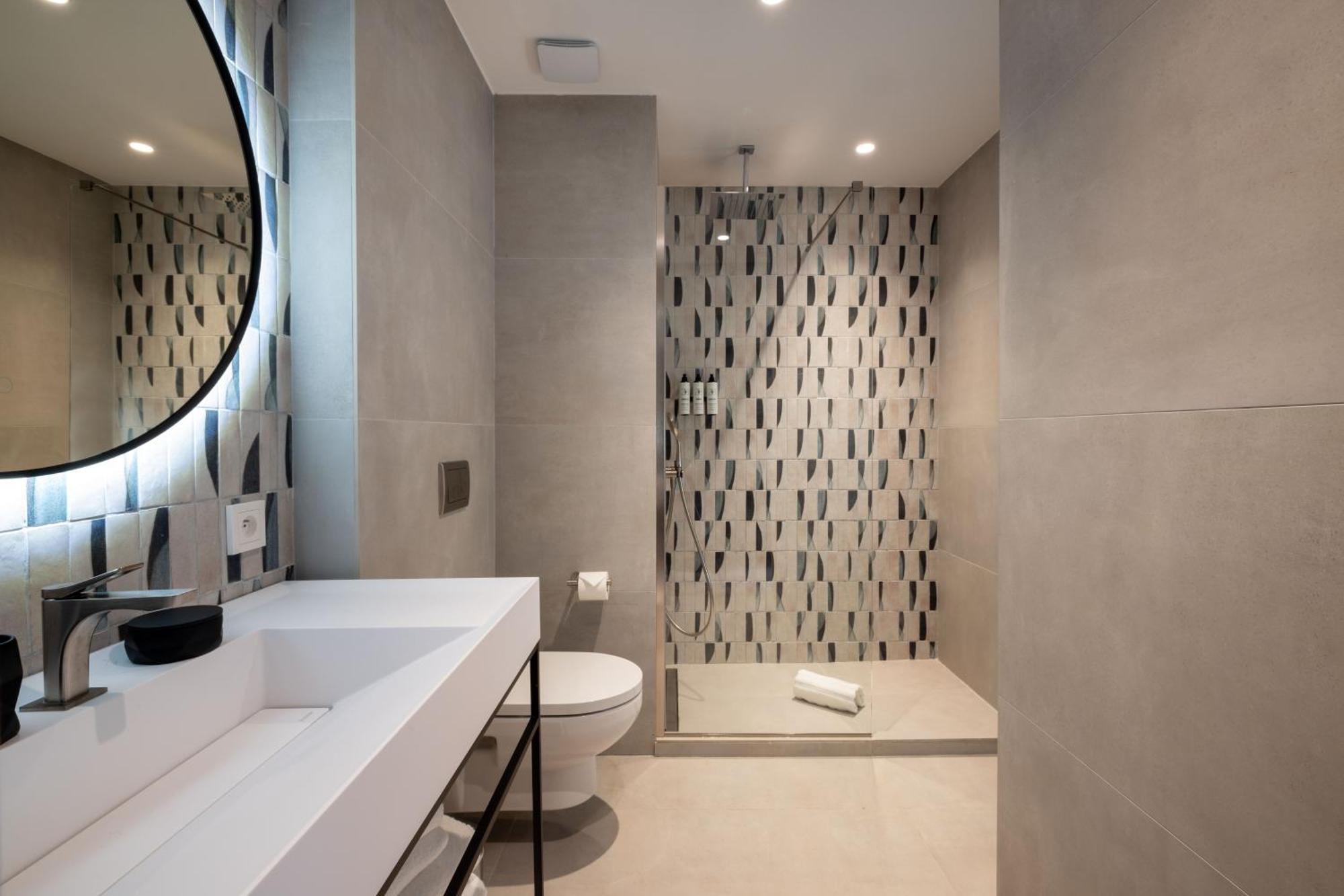 Prestige Suite