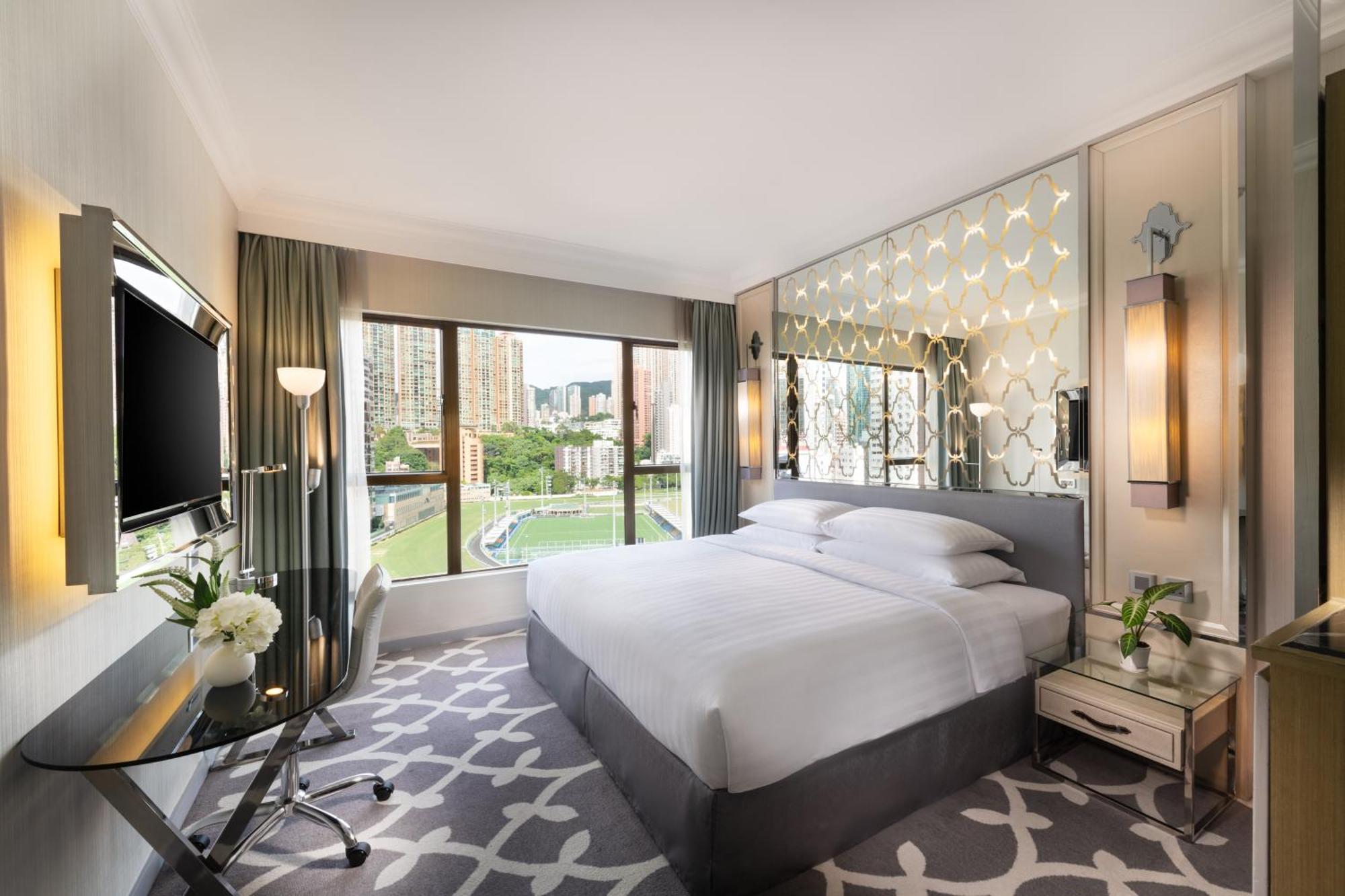 Premier Course View Daily 2 Alternating Hotel Buffet or Local Breakfasts