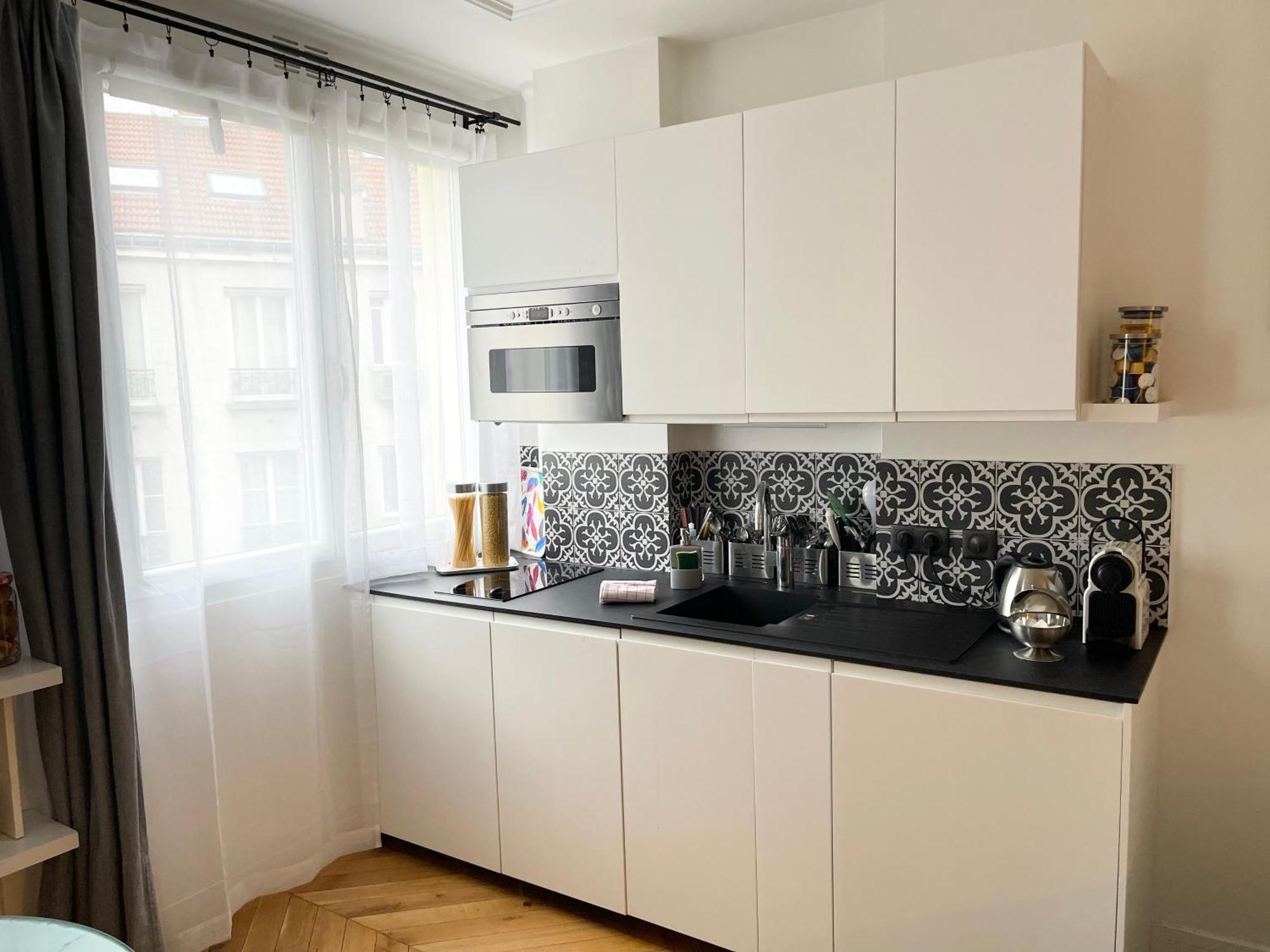Studio Apartment