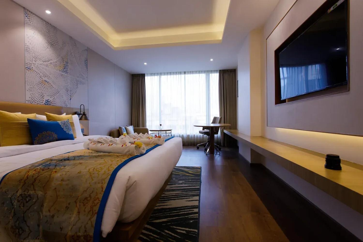 Grand Room King Bed