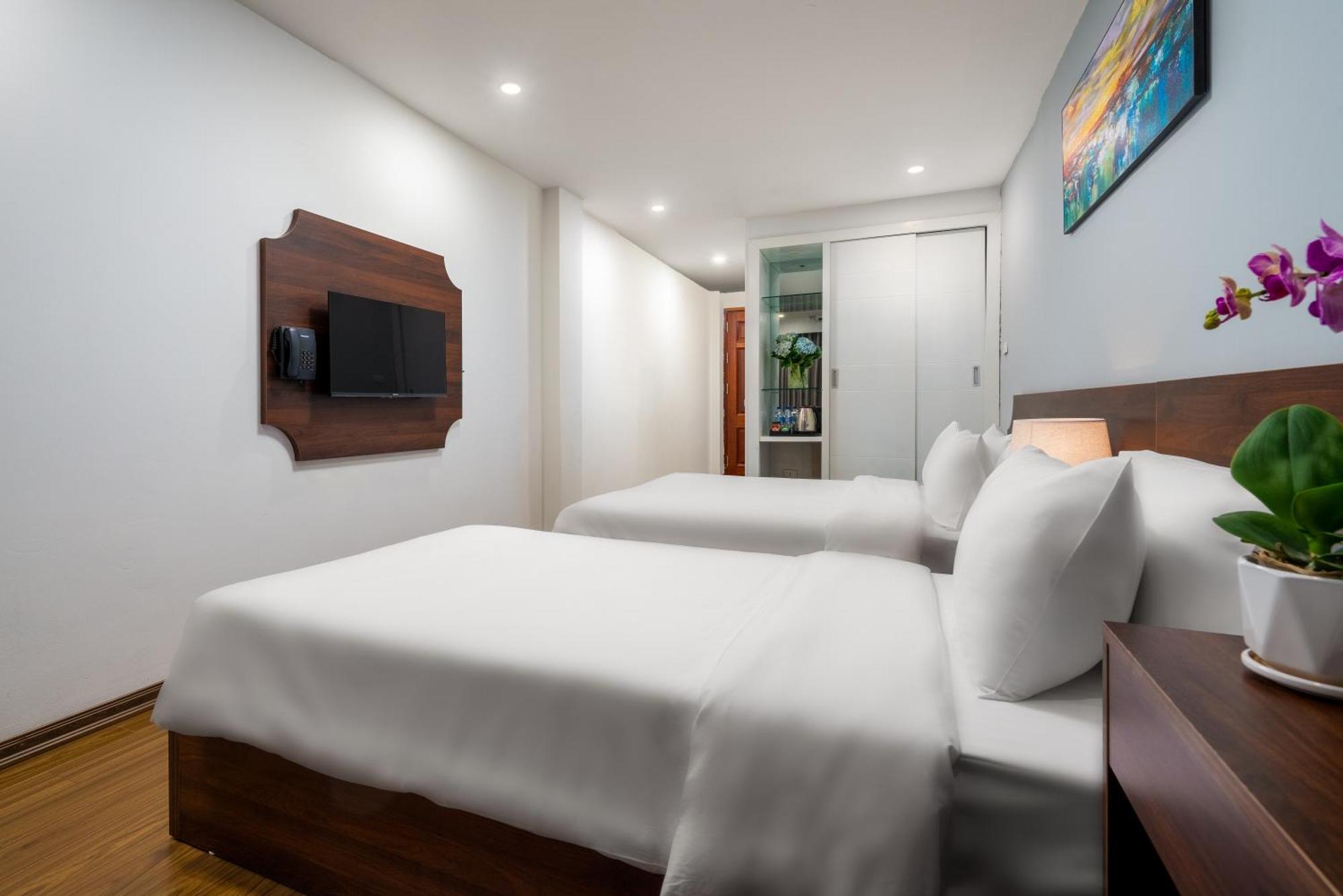 Deluxe Family Suite