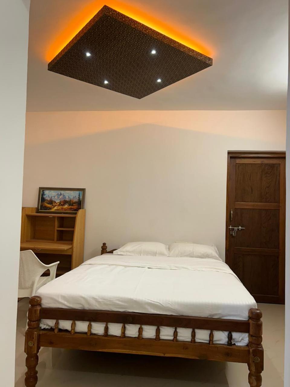 Deluxe Double Room with Bath