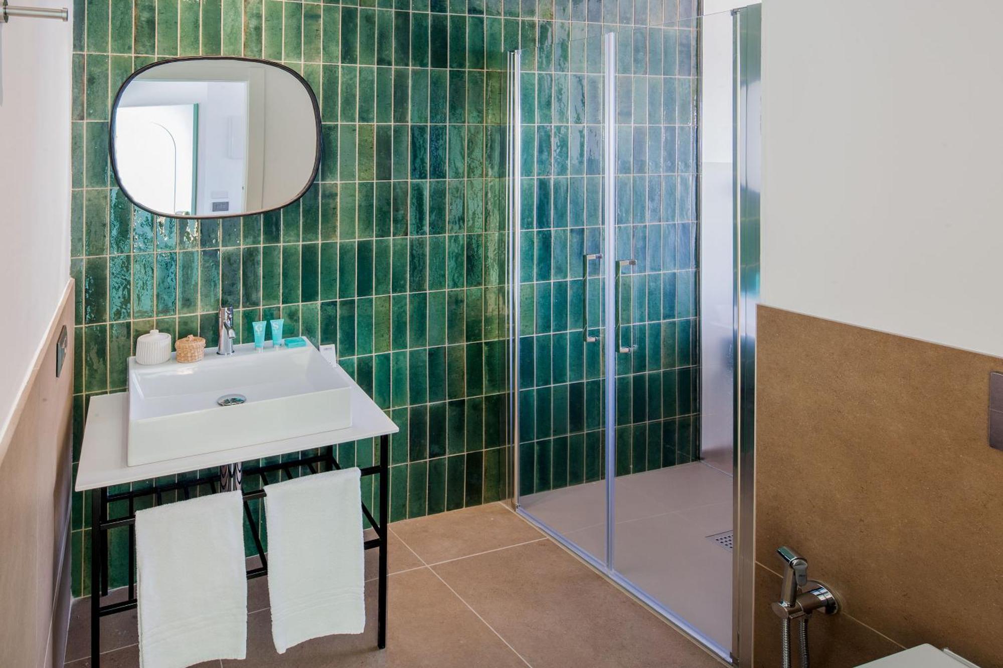 Chambre Double ou Lits Jumeaux avec Lit d'Appoint