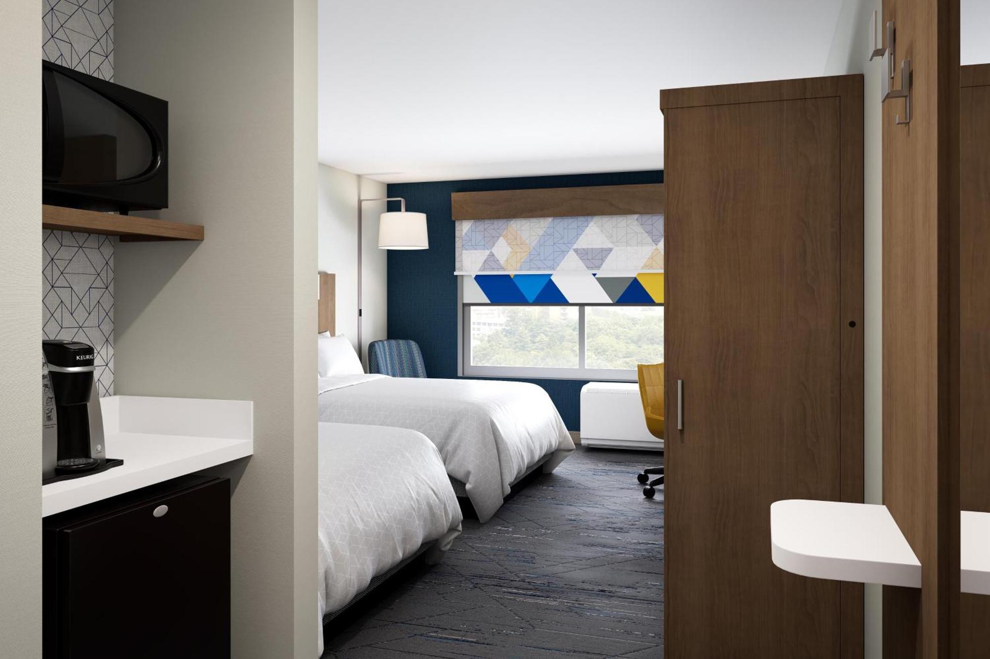 Standard Queen Room with Two Queen Beds