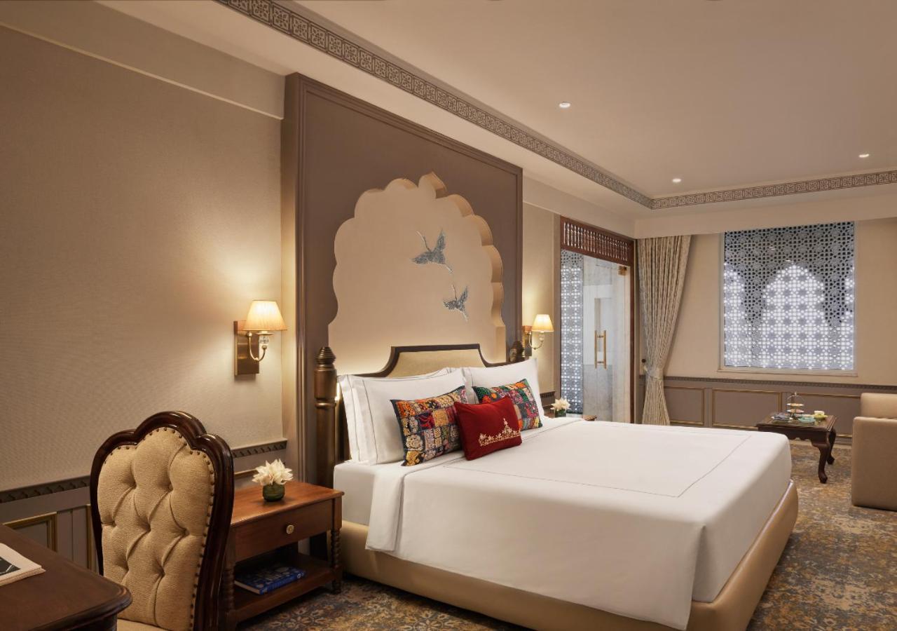Deluxe Family Room Indoor Jacuzzi Enjoy on all hotel services90 mins SPA at the cost of 60 mins 4 pints of beer on arrival4 Pcs of laundry 11 on selected beverages at Sheesh Mahal 12PM-6PM Complimentary Evening Hi Tea,1631157939:JPEG