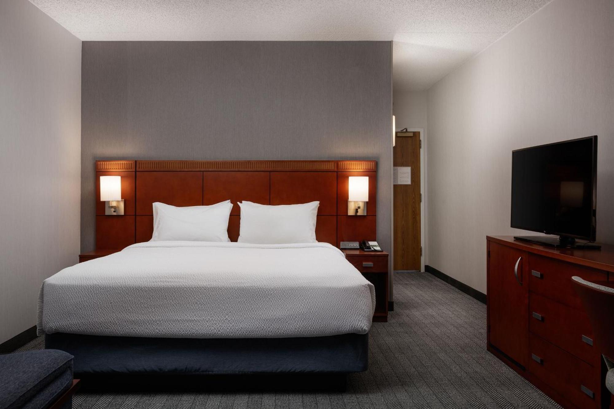King Room Sofa Bed Hearing Accessible