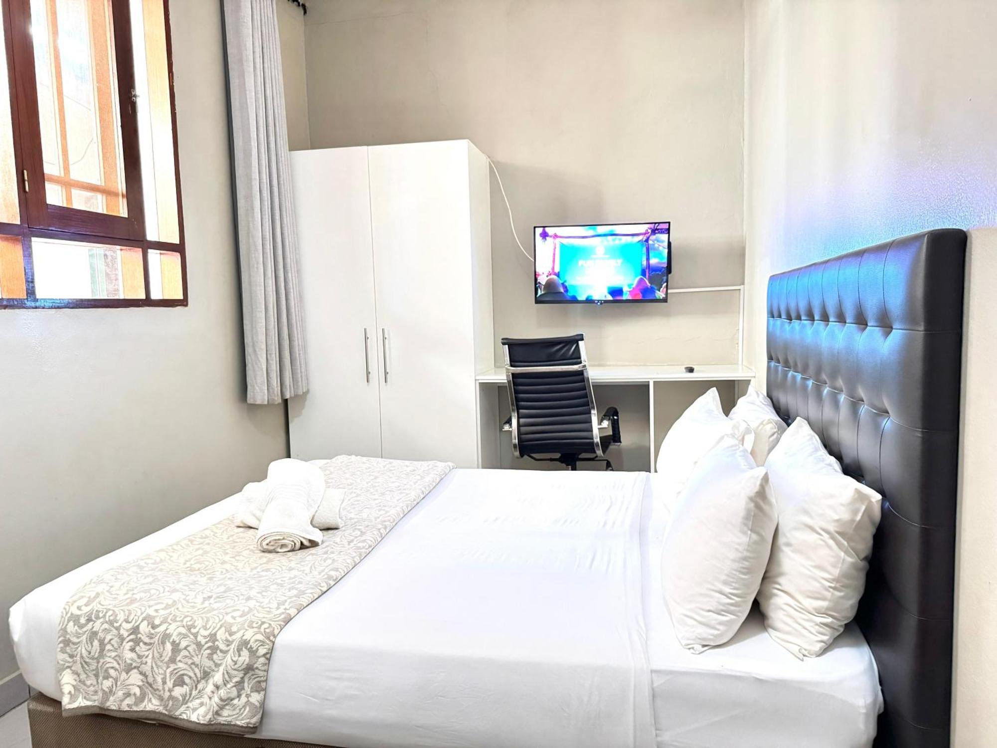 Basic Double Room