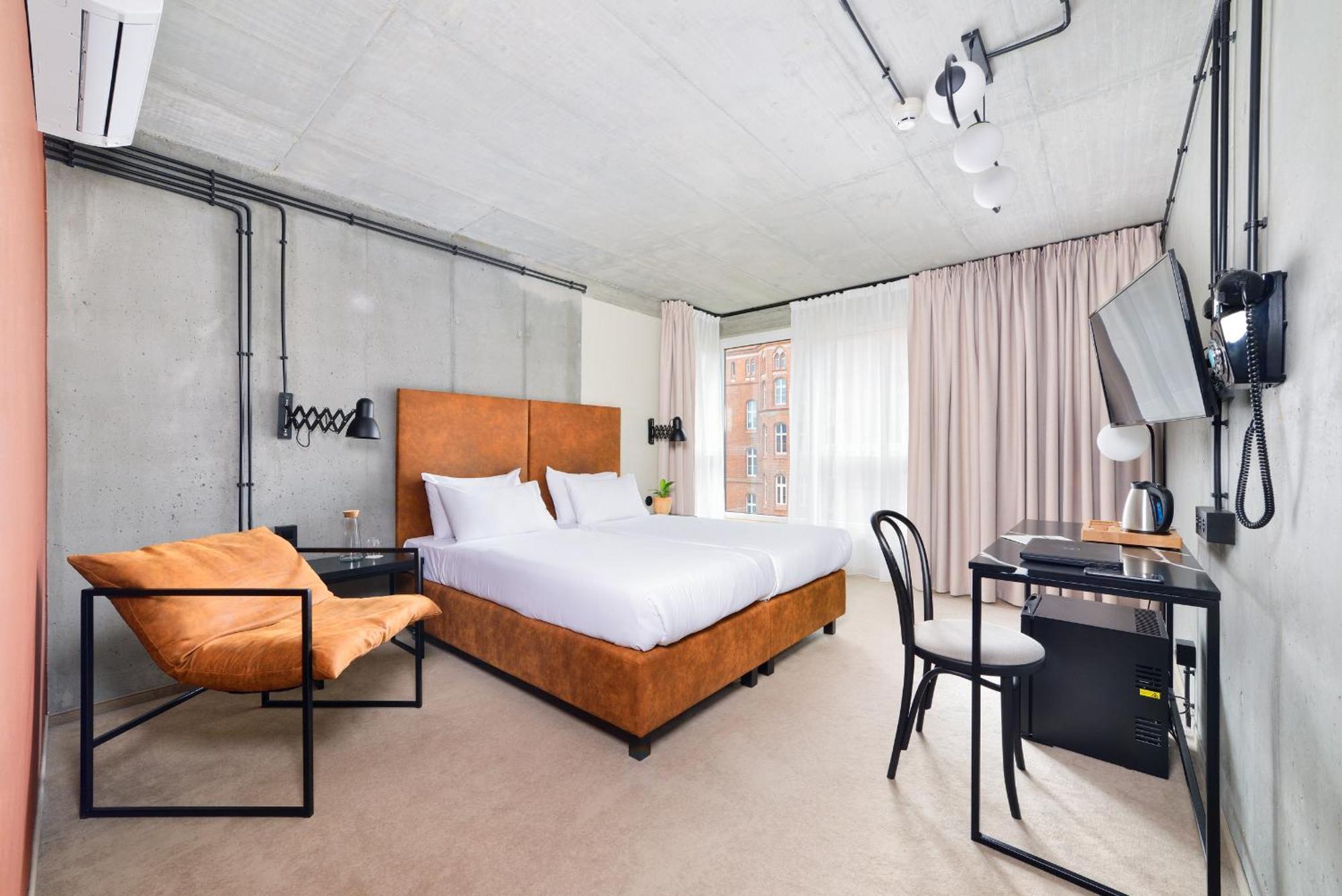 Standard Double Room OFICYNA building