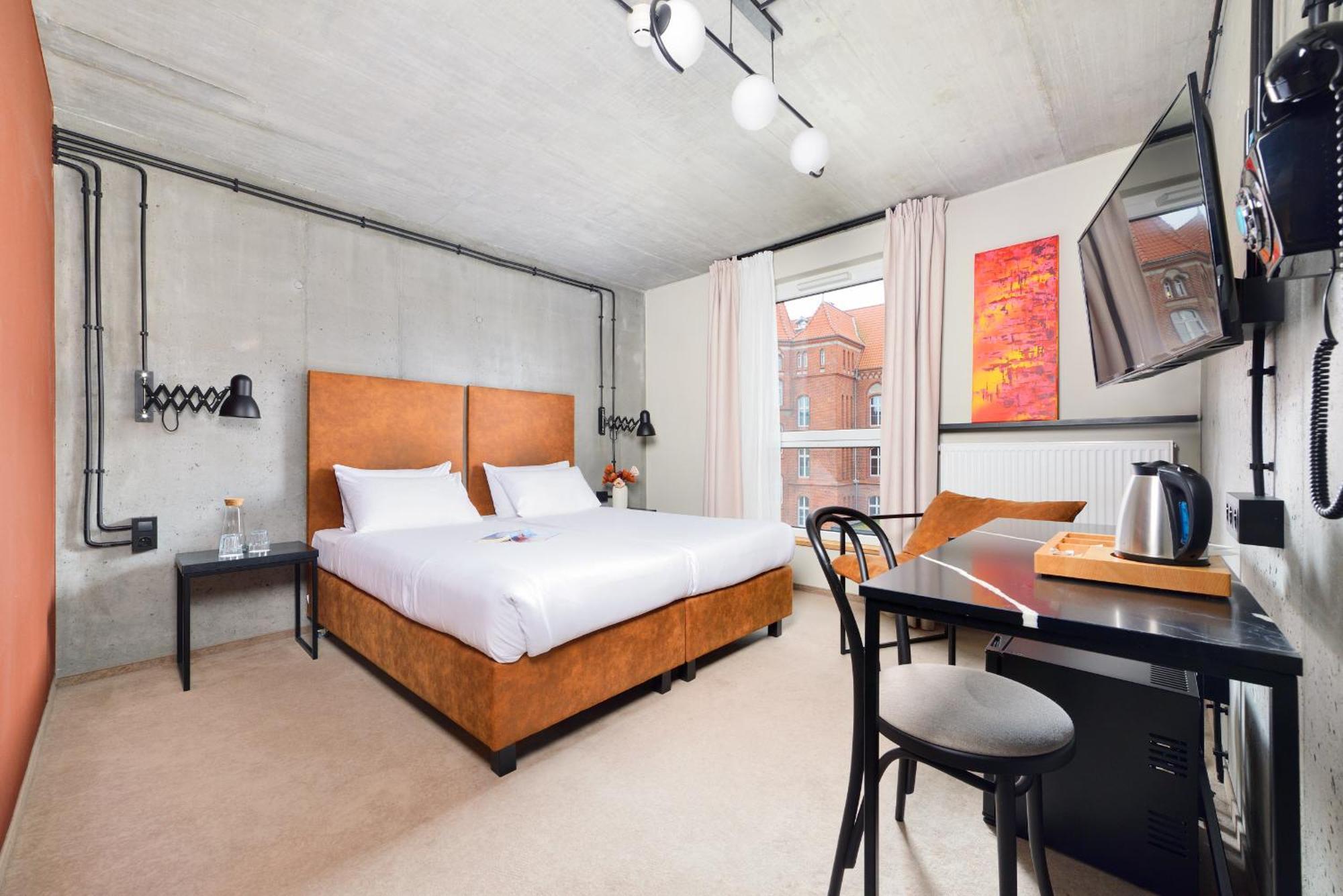 Standard Double Room OFICYNA building