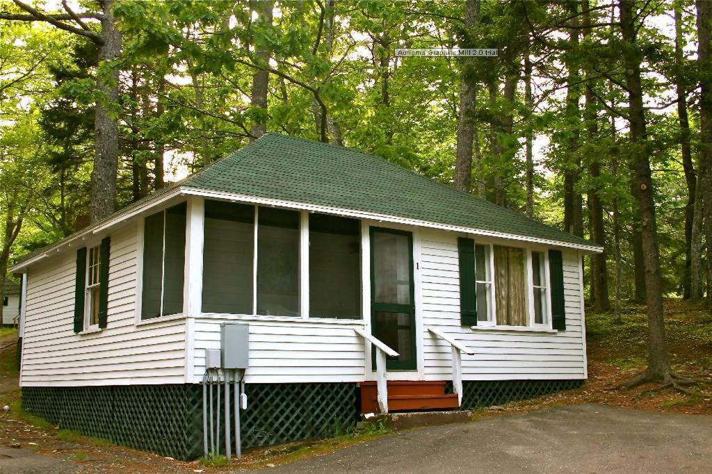 Two Bedroom Cabin Living Room Kitchen & Enclosed Porch,1632199062:JPEG