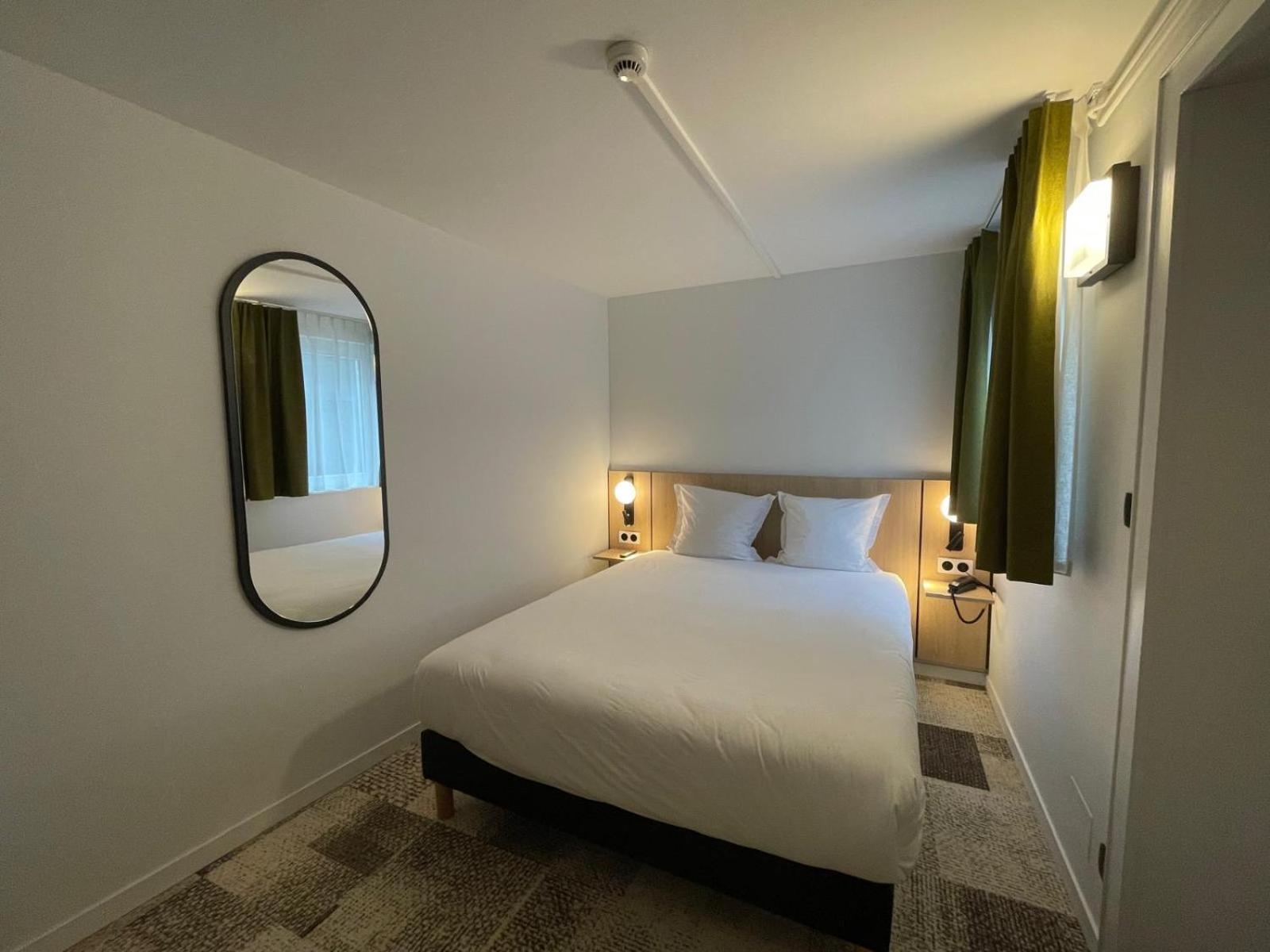 Double Room,1705558886:JPEG