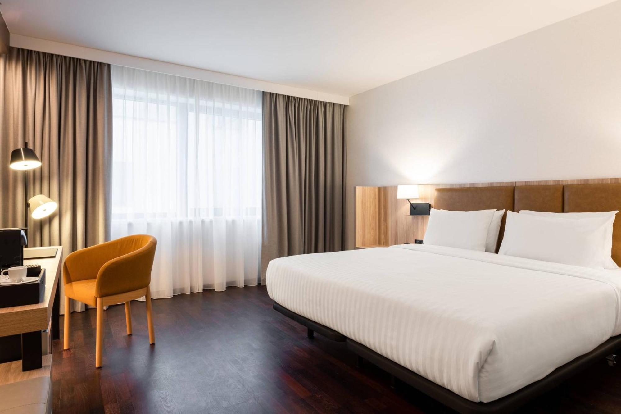 Standard King Room,1645654933:JPEG