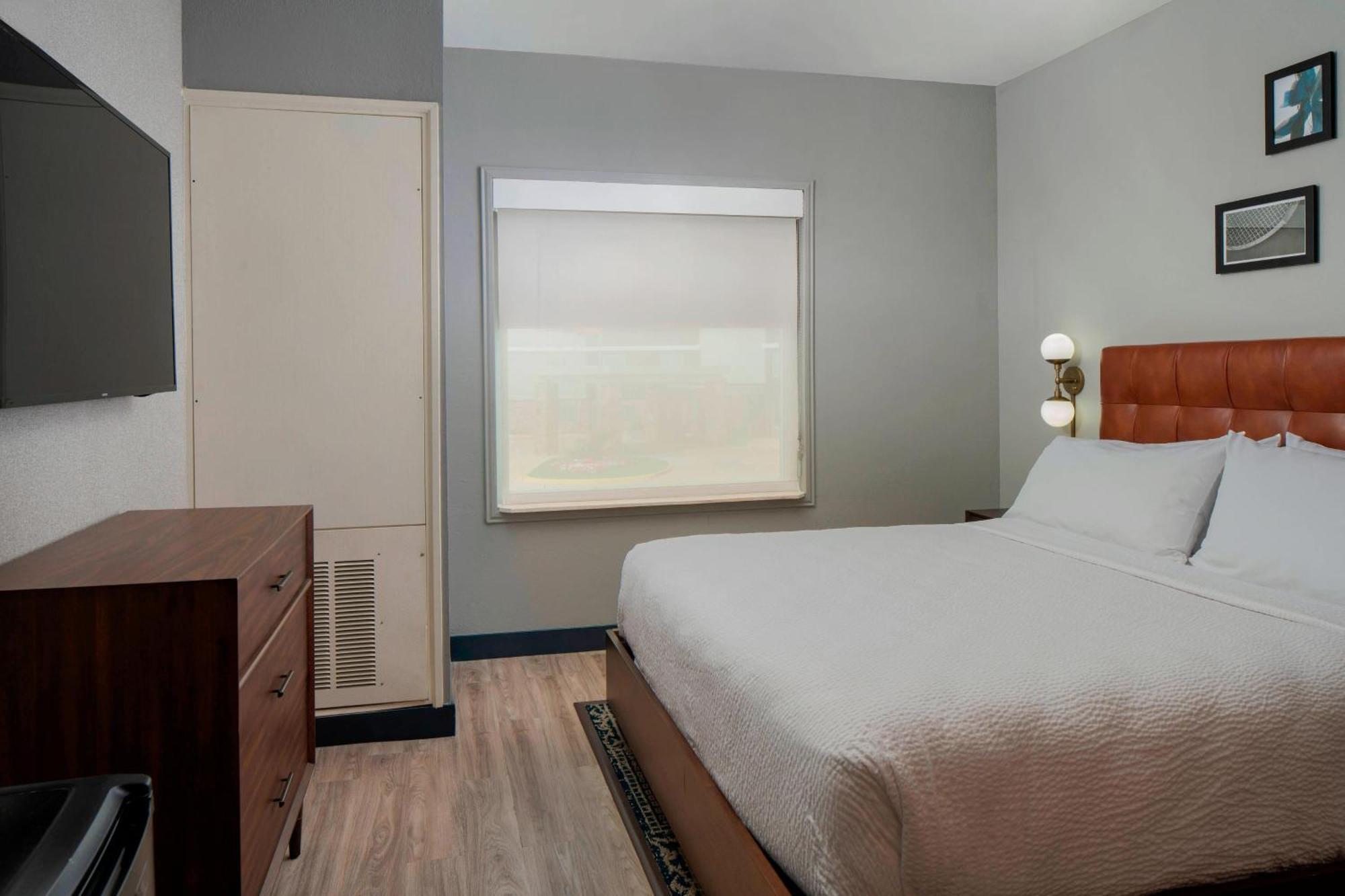 King Suite with Sofa Bed and Roll-In Shower - Mobility/Hearing Accessible