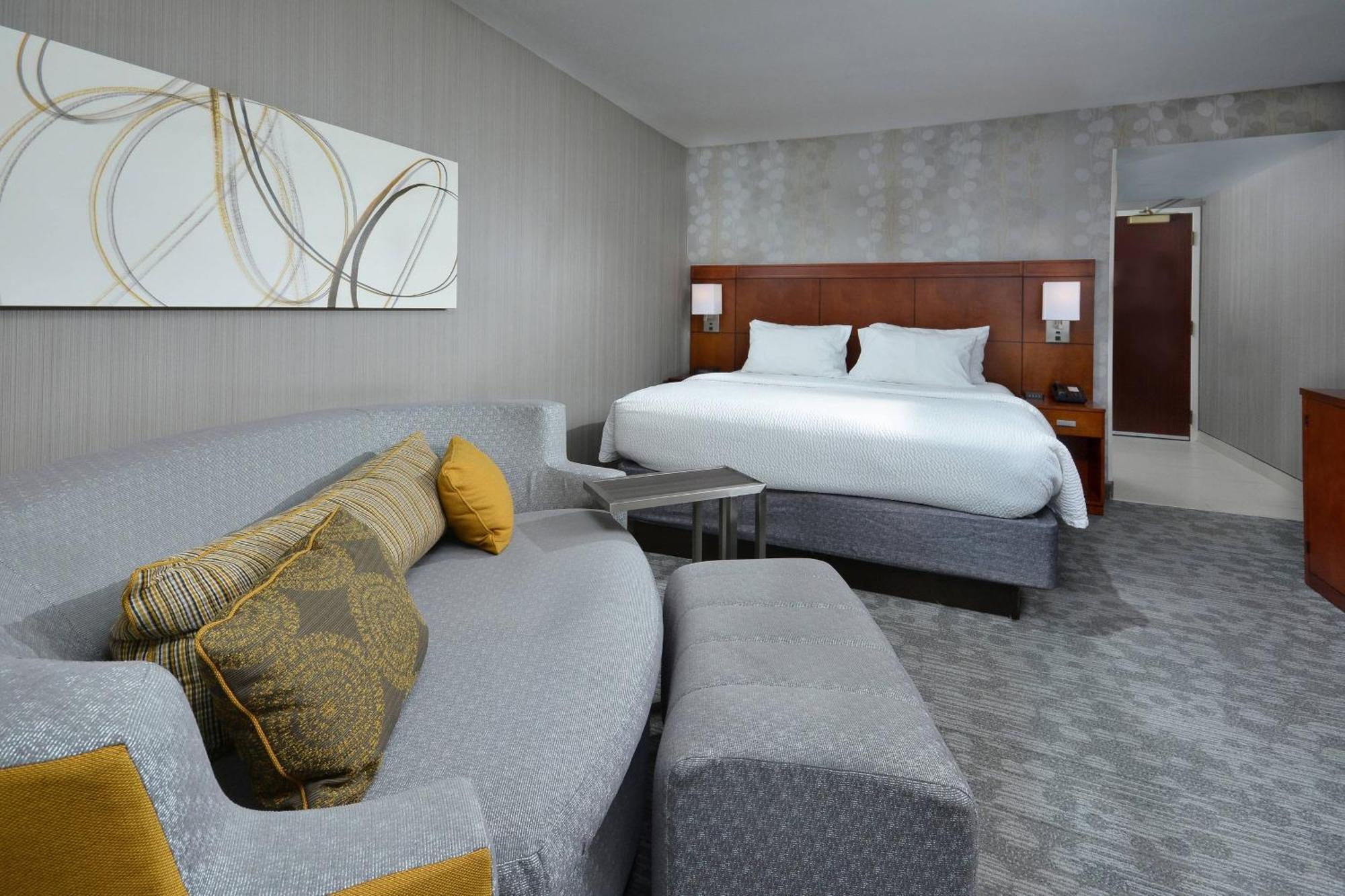 King Room Sofa Bed Hearing Accessible