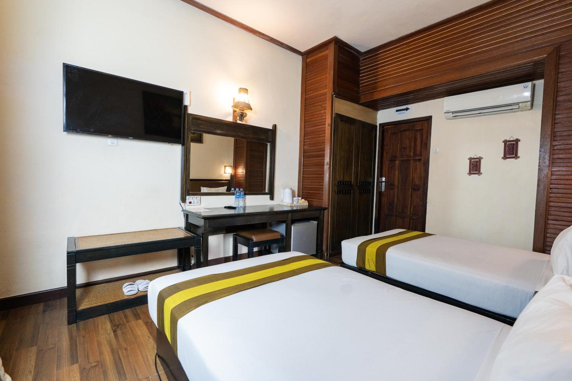 Deluxe Double or Twin Room