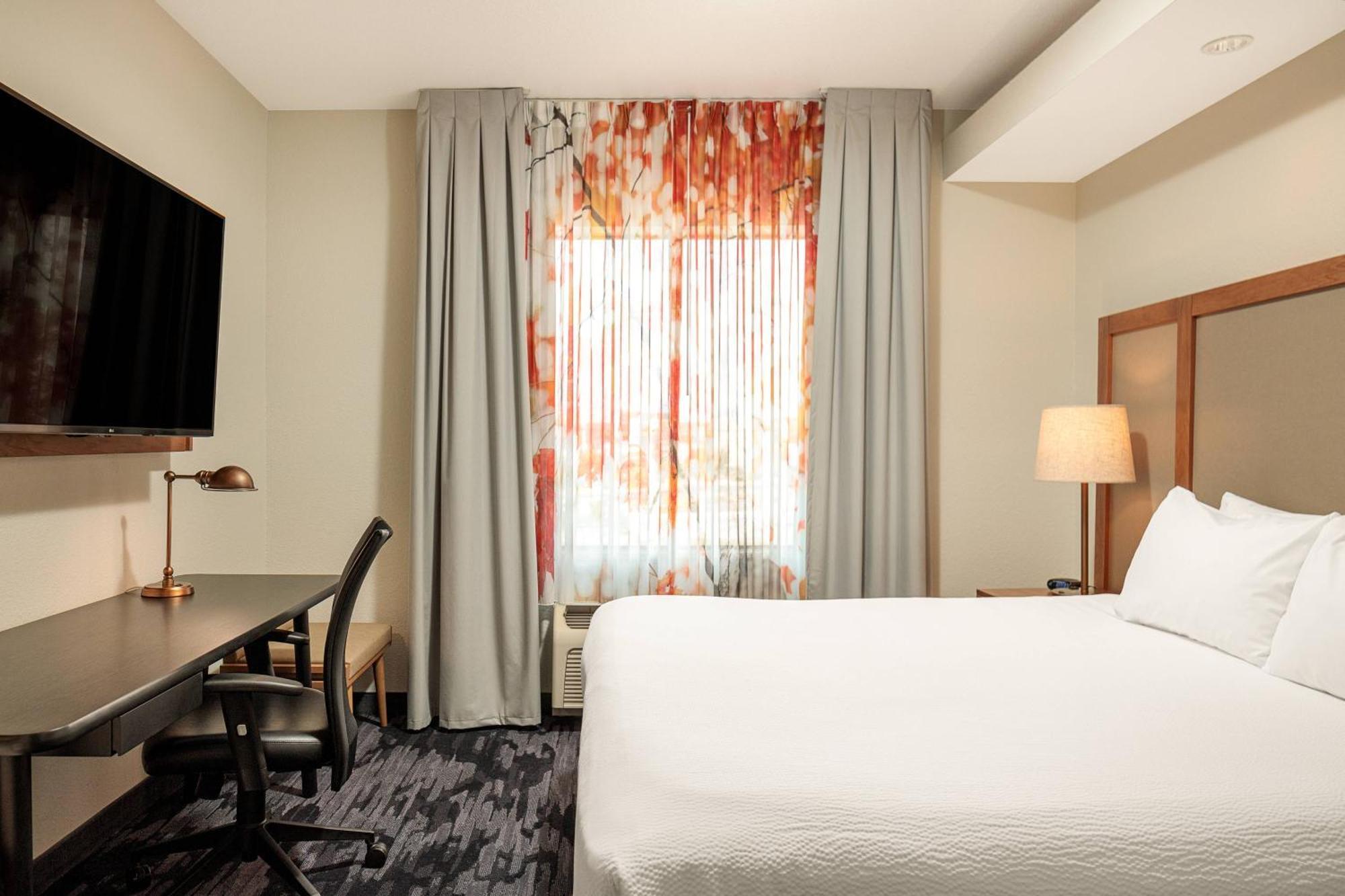 One-Bedroom King Suite with Sofa Bed