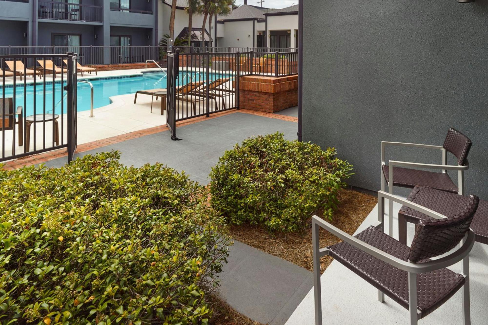 King Guest Room with Pool View