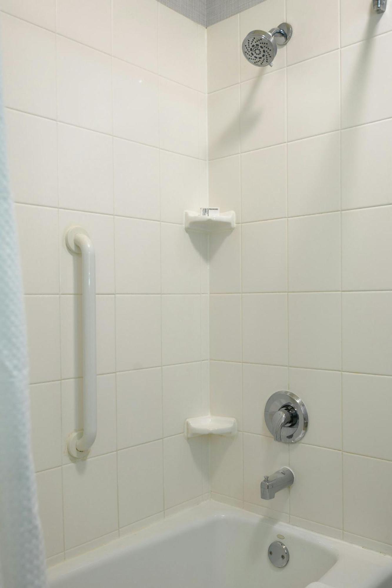 Suite de 2 dormitorios, 1 habitación y sofá cama - Cama extragrande