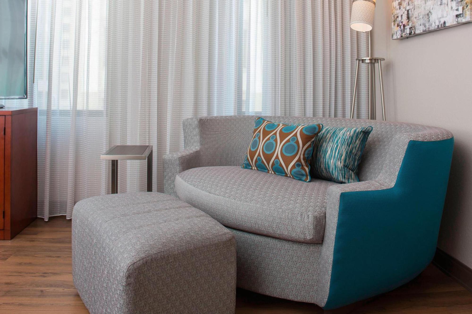 Habitación con vistas a la calle Common - 1 cama extragrande