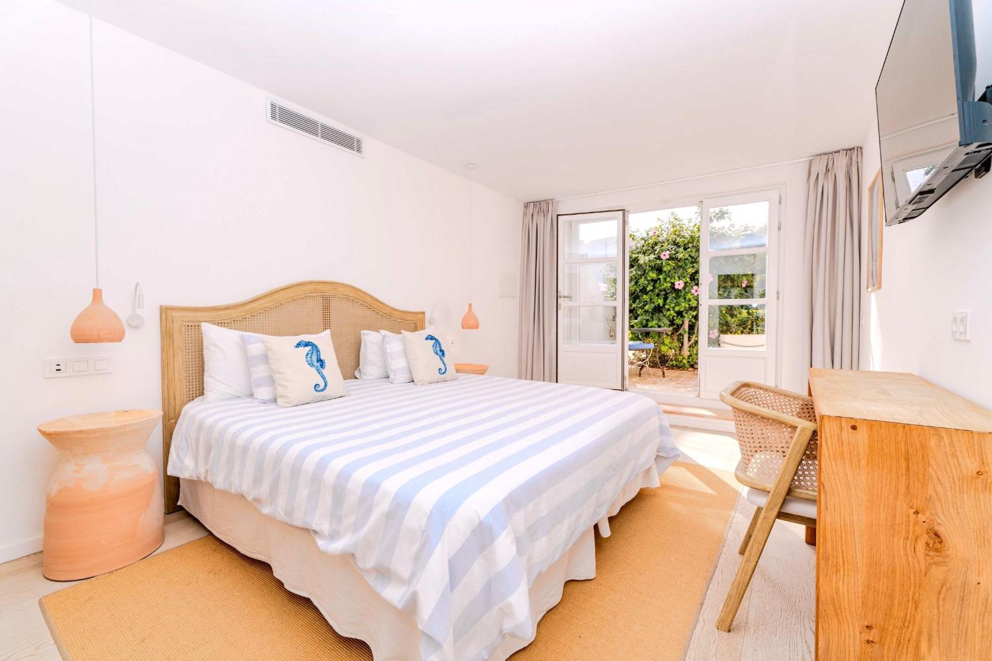 Double Room Terrace,1672577557:JPEG