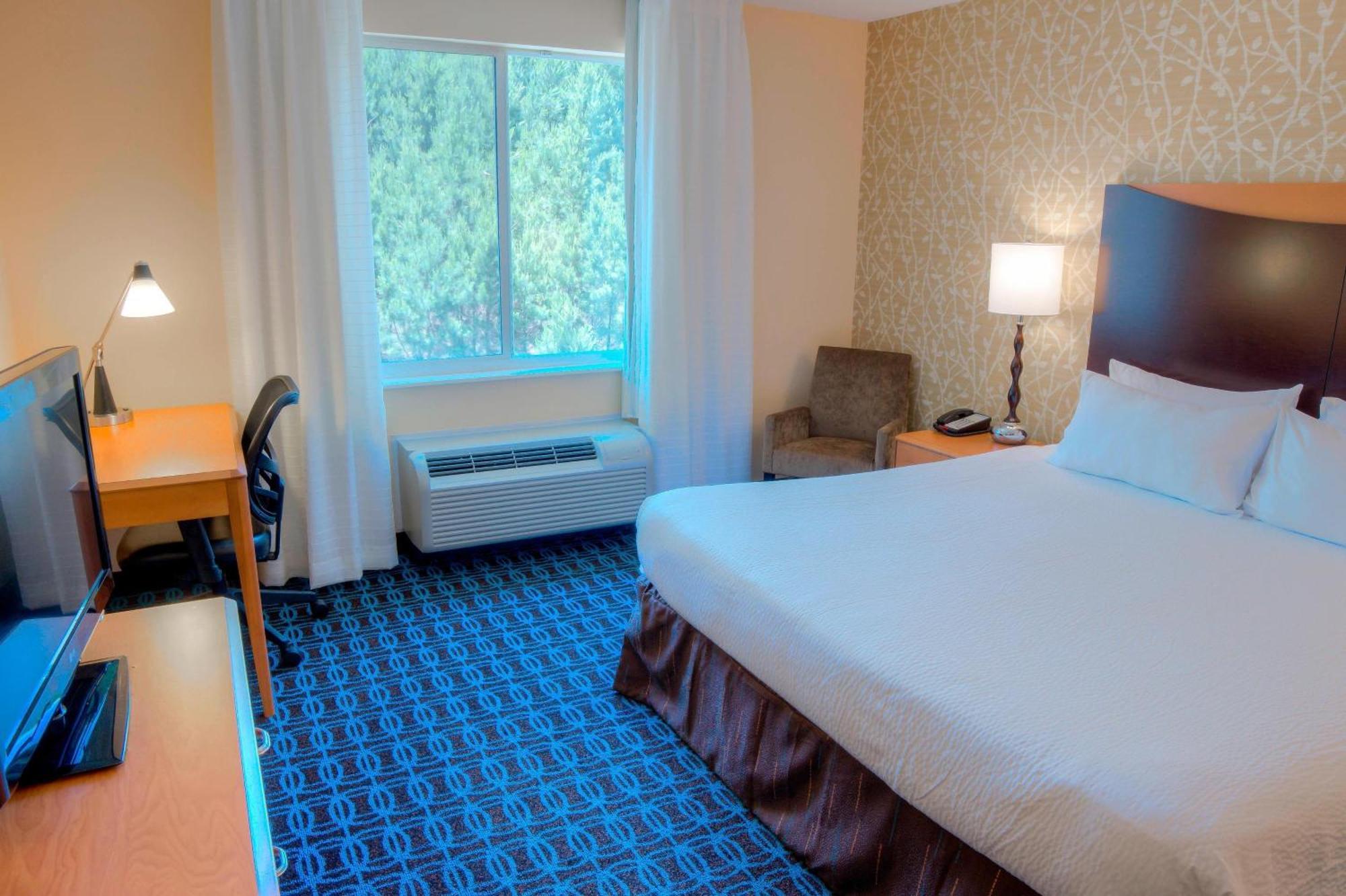 King Room - Hearing Accessible