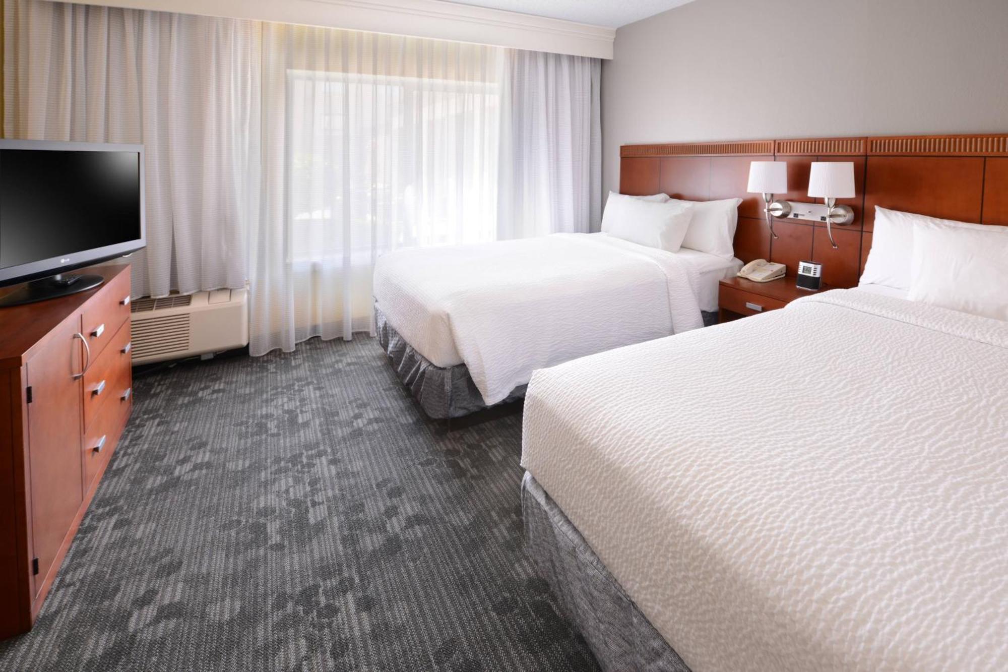 One-Bedroom Double Suite with Two Double Beds and Sofa Bed