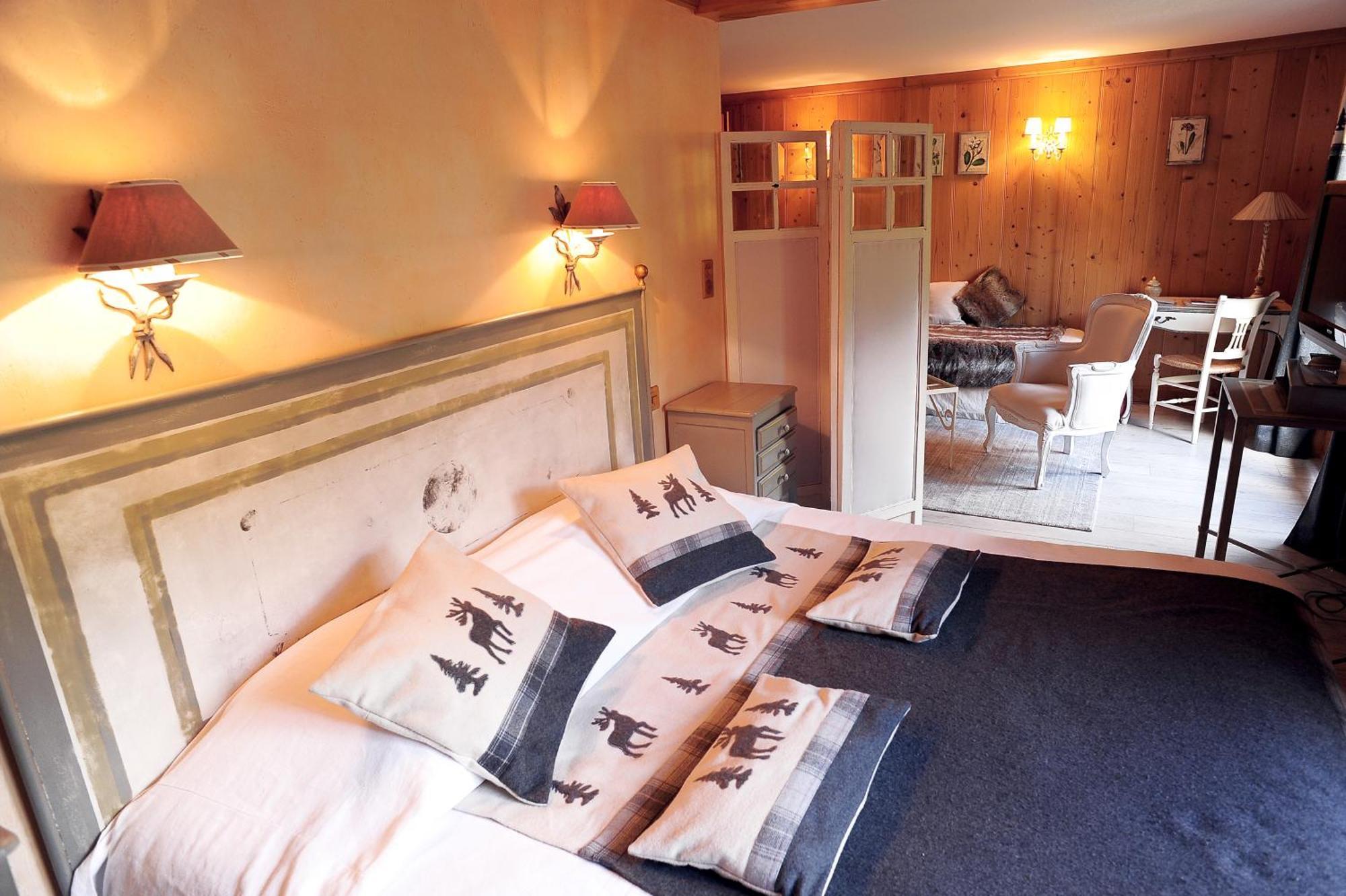 Large Double Room