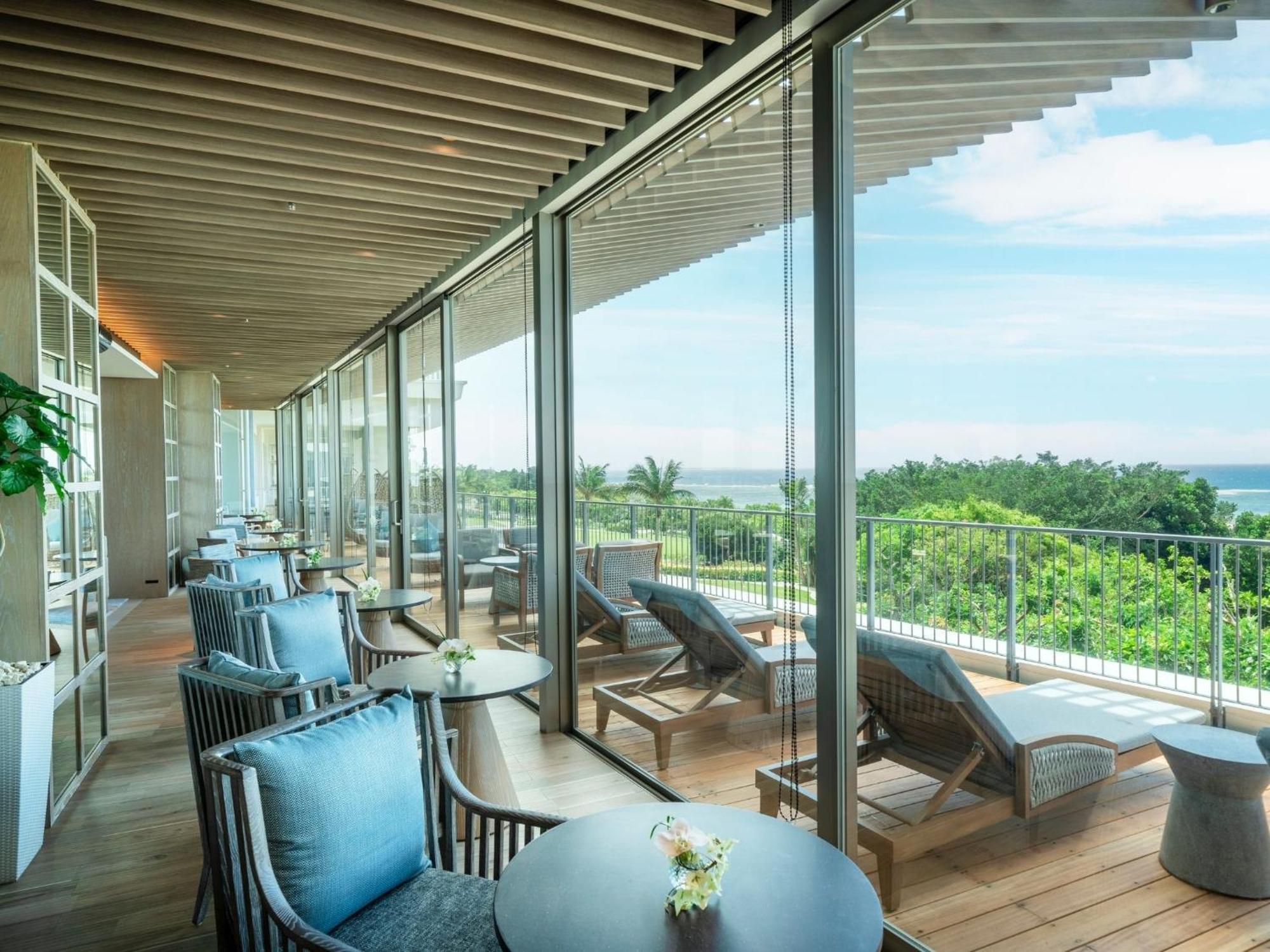 Junior Suite with Ocean View and Club Lounge Access