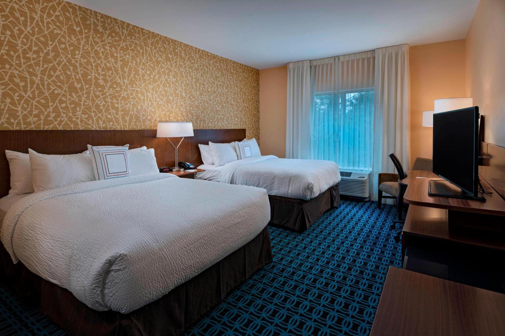 Queen Room with Two Queen Beds