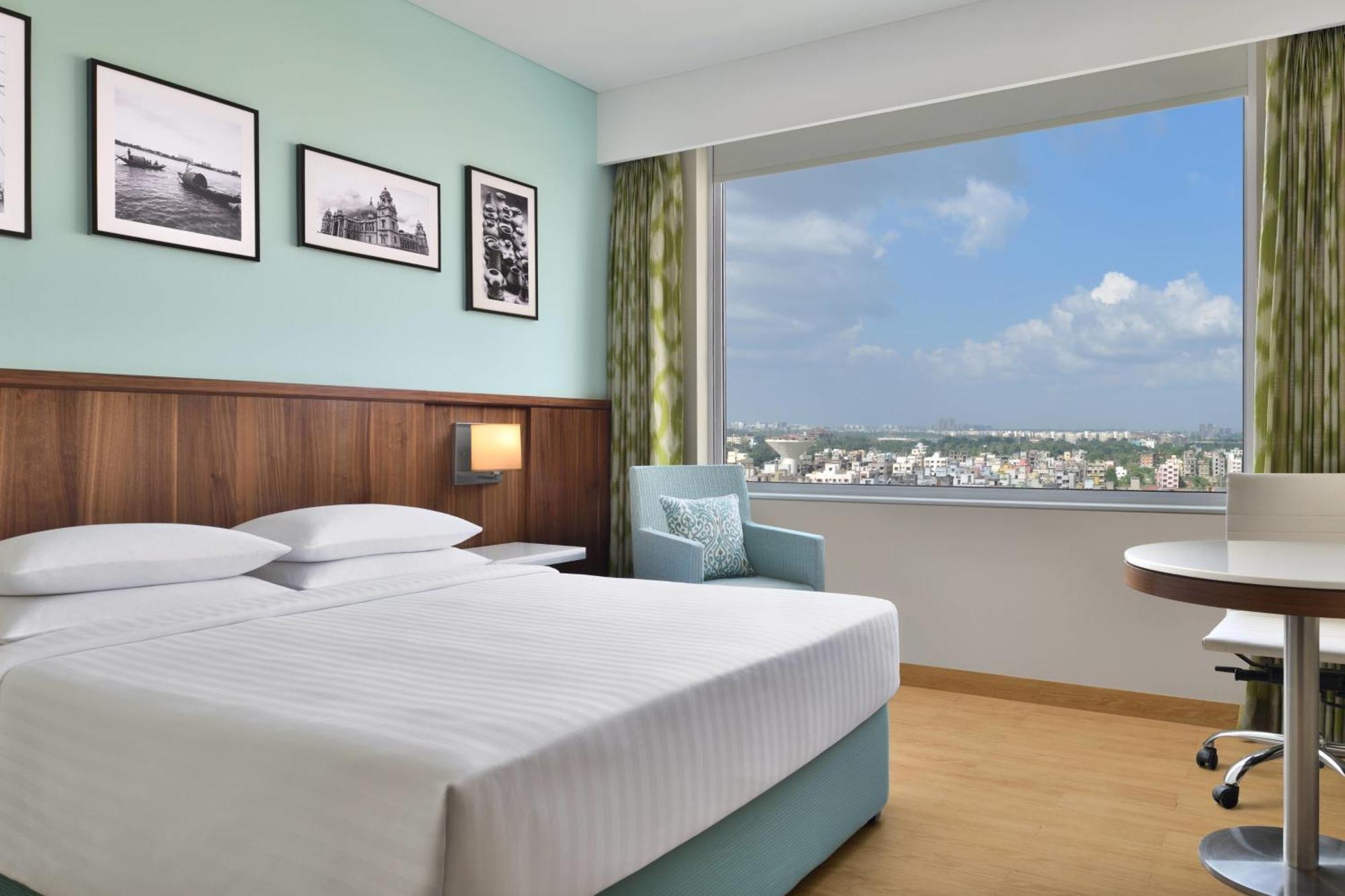 Superior Queen Room INR 1000 Hotel Credit per