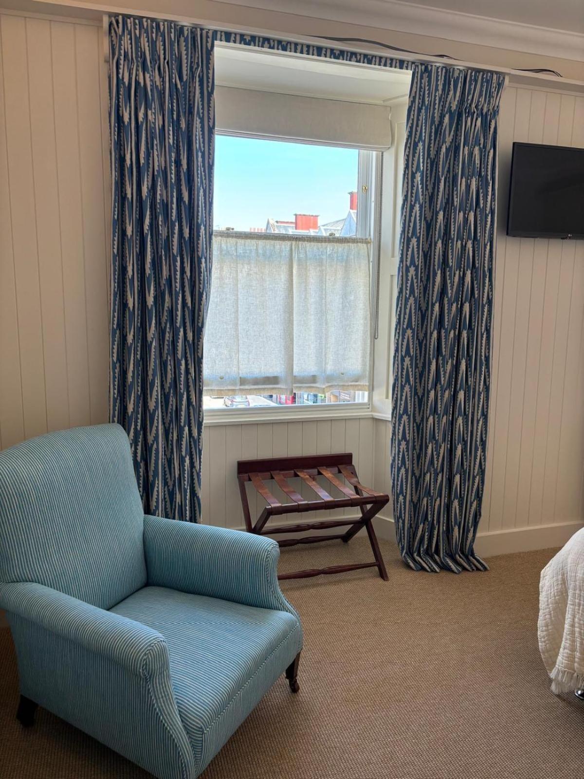 Superior Double or Twin Room City View