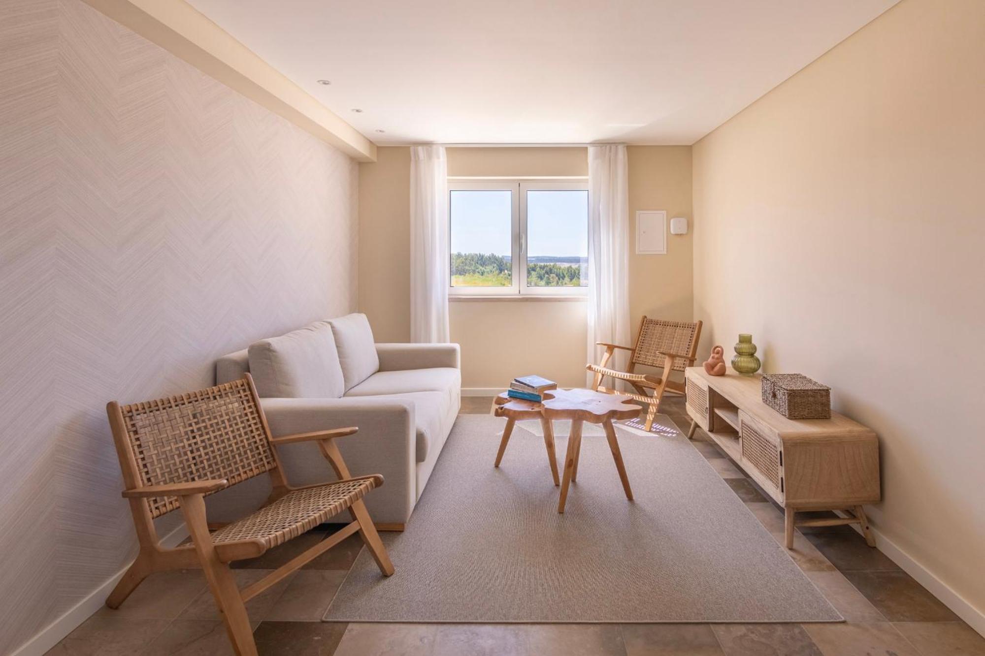 Family Two-Bedroom Apartment with View
