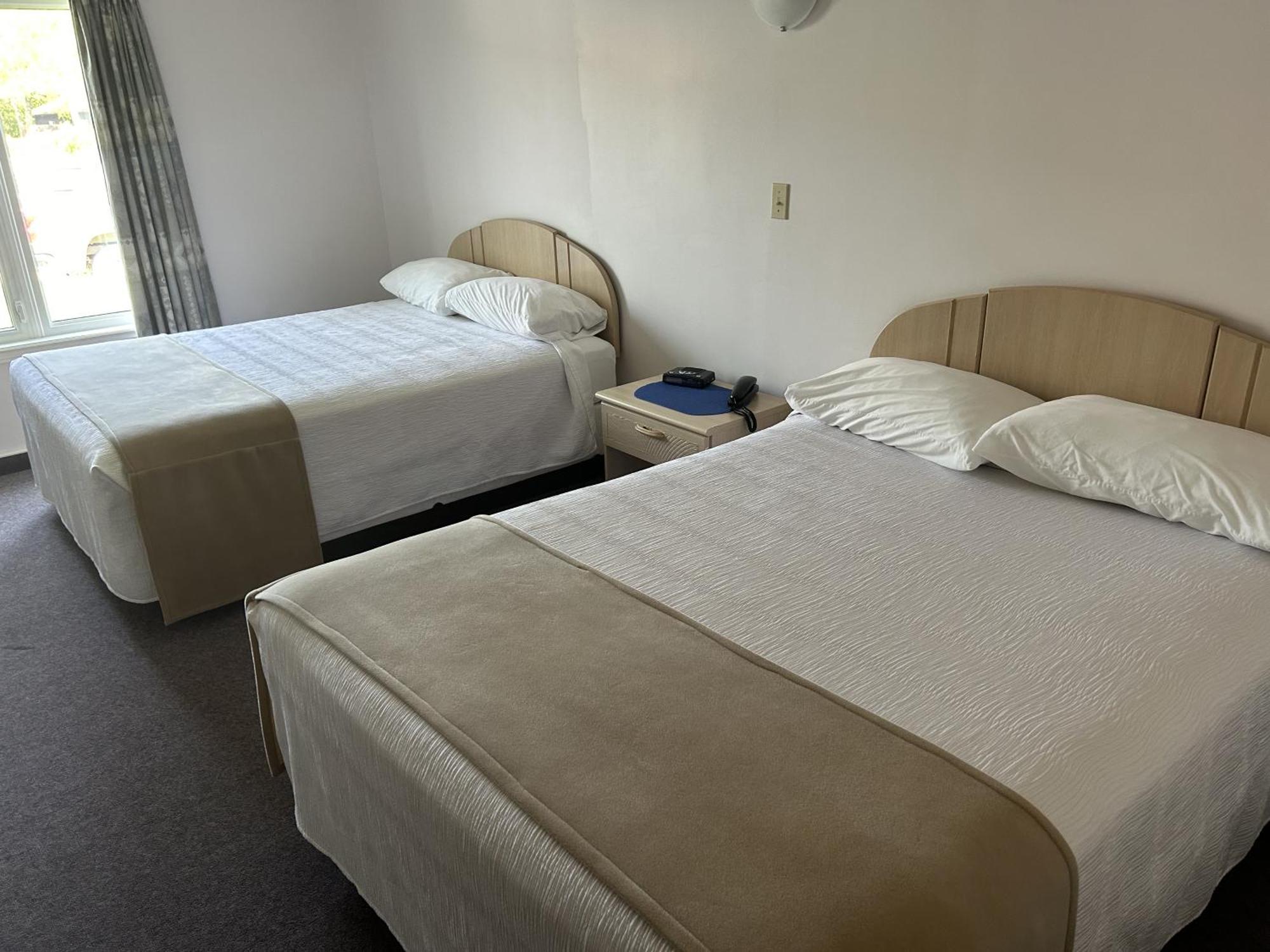 Deluxe Queen Room,1632966512:JPEG