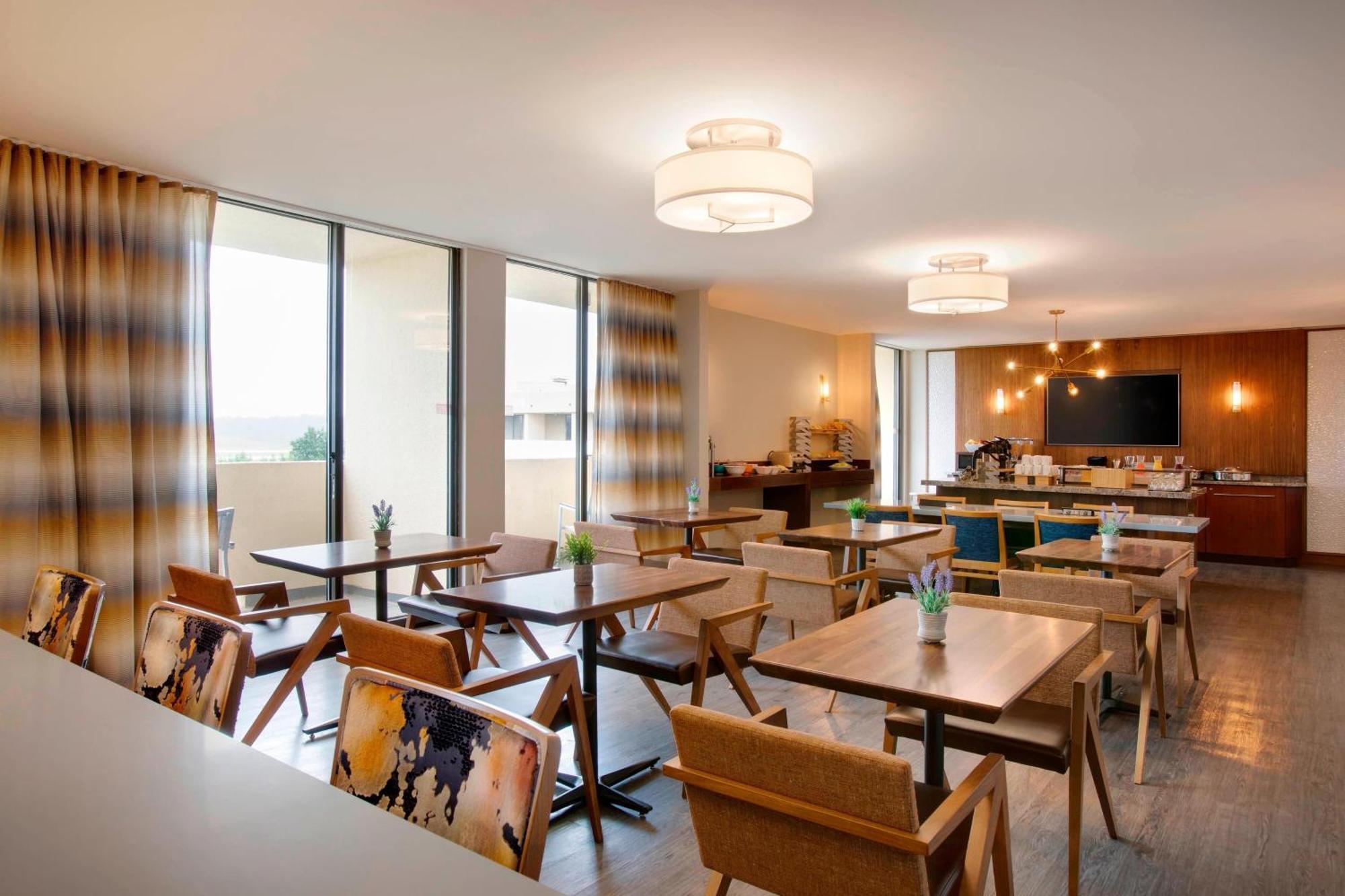 King Room Concierge Level