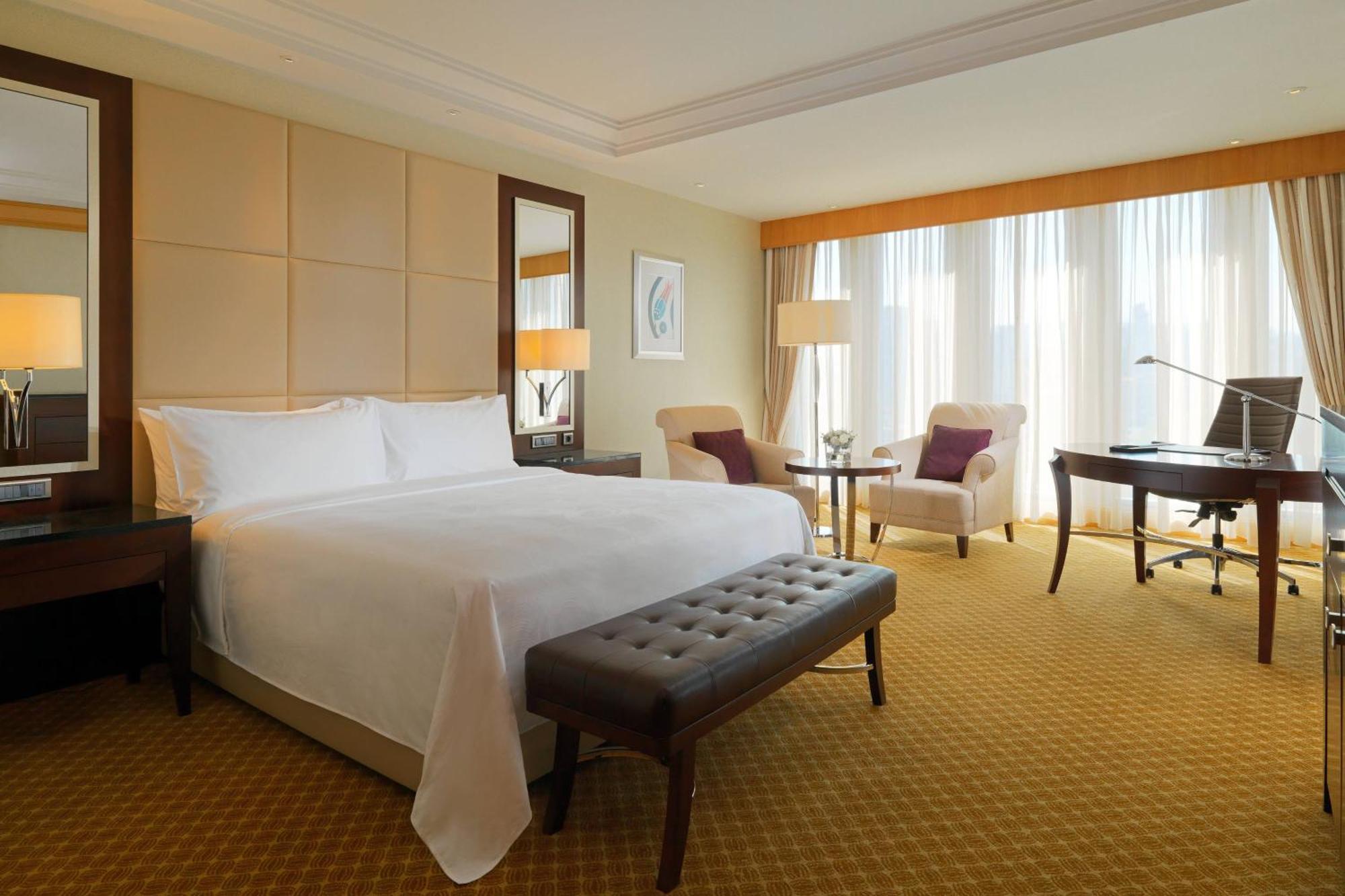 Deluxe Room with City View,1633000037:JPEG