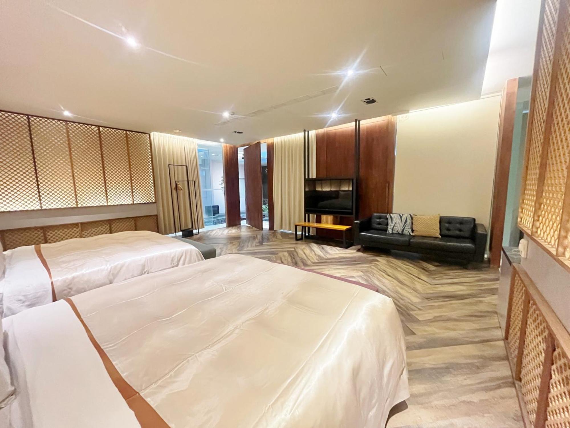 Queen Room with Two Queen Beds