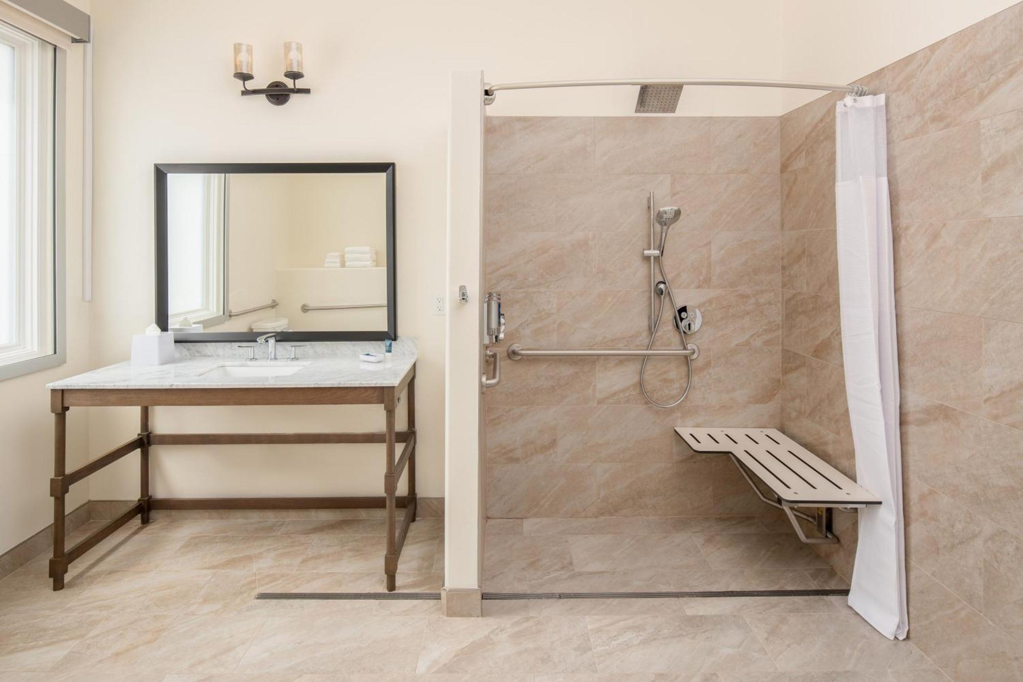King Room with Roll-In Shower - Mobility and Hearing Accessible