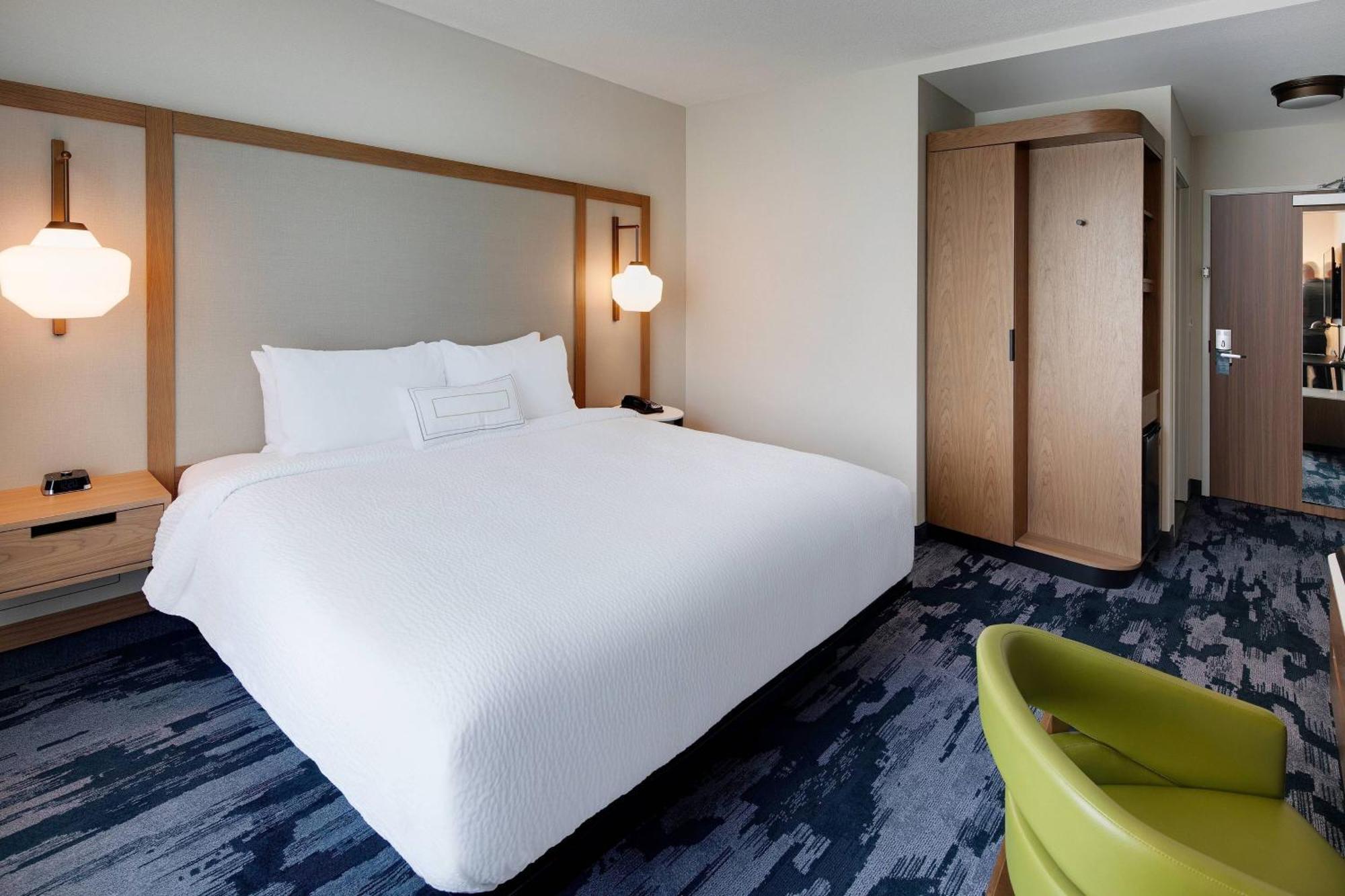King Room - Hearing Accessible