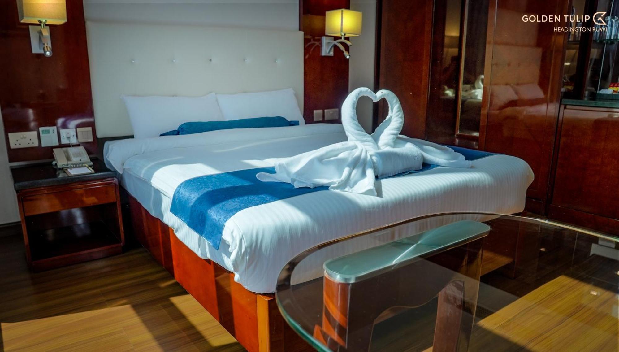 Standard Queen Room