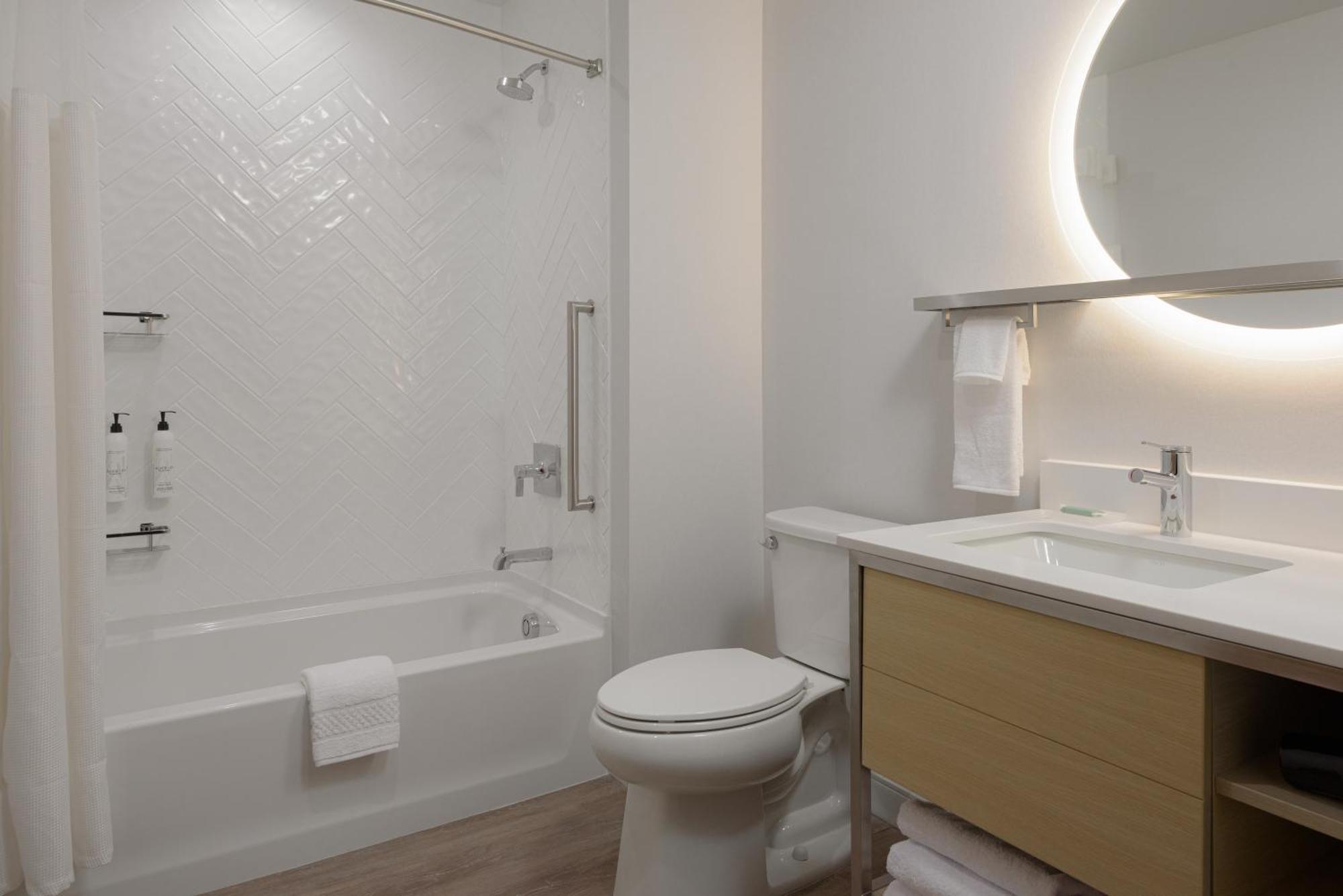 Studio Suite with Two Queen Beds - Hearing Accessible