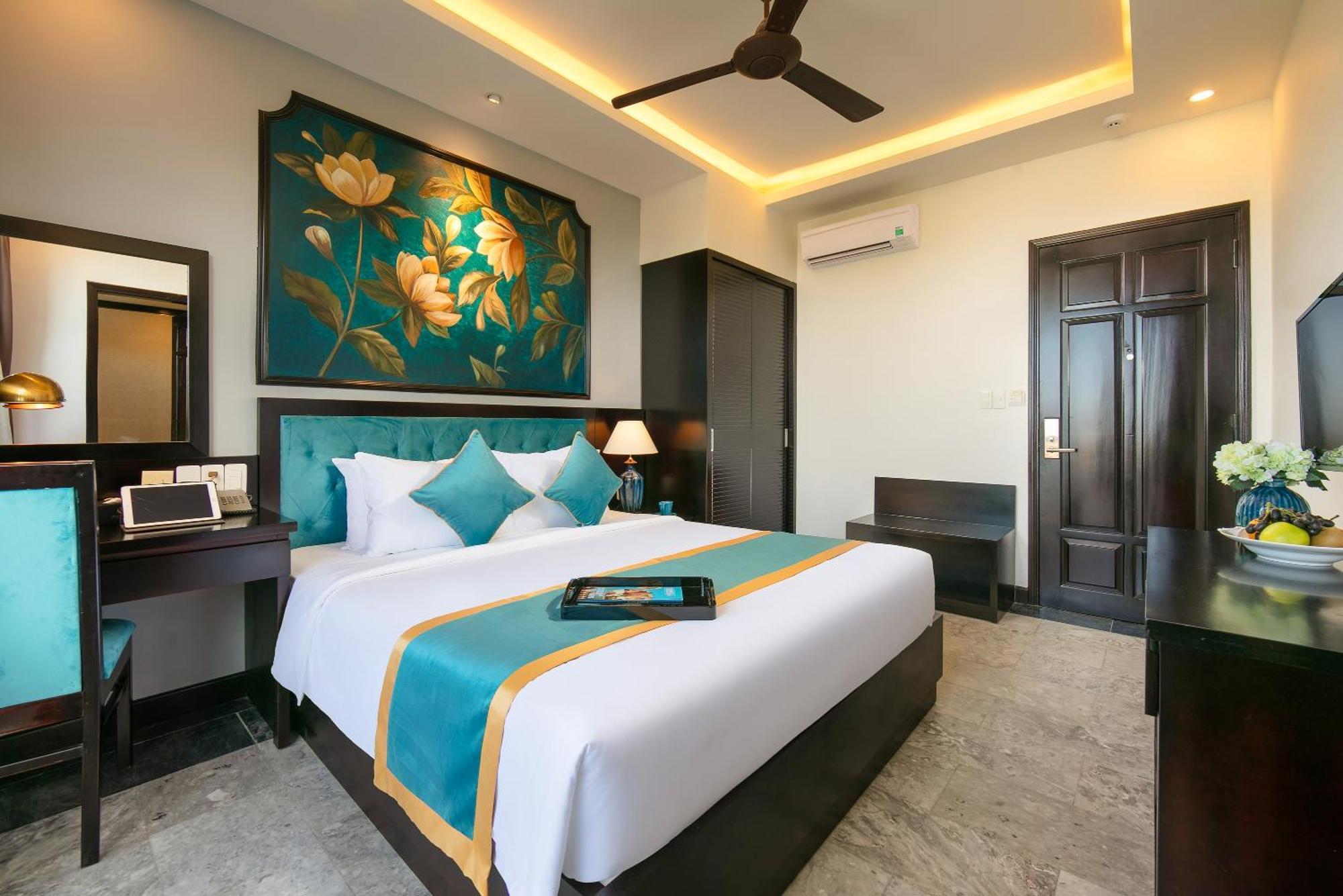 Deluxe Double or Twin Room with River View