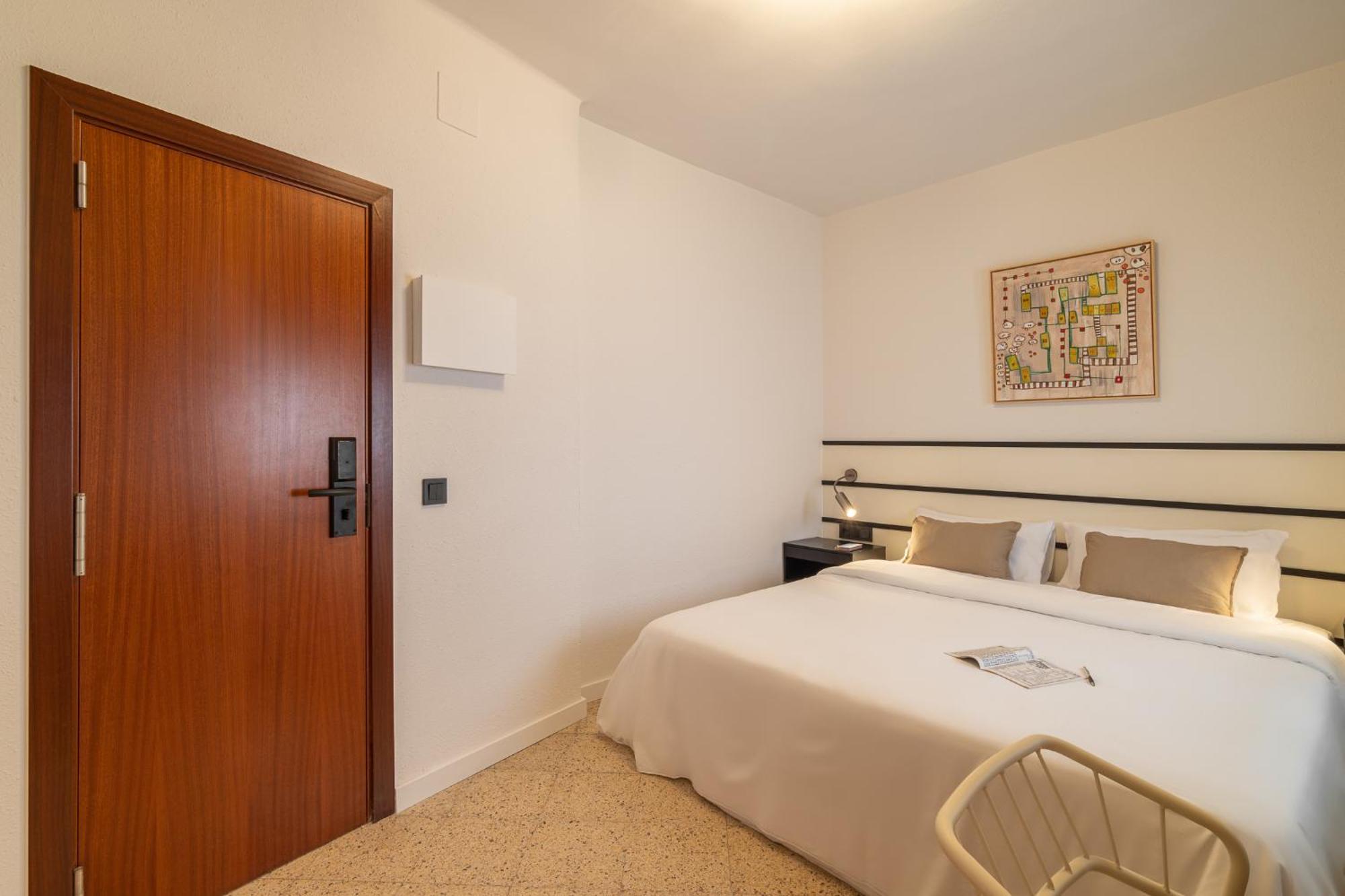 Standard Double Room,1634366087:JPEG