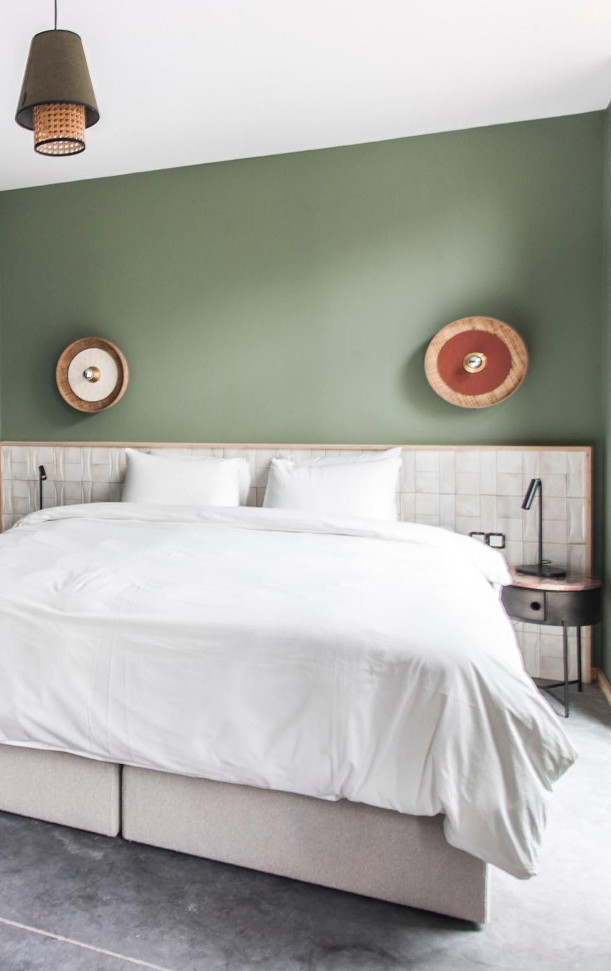 Double Room,1634388833:JPEG