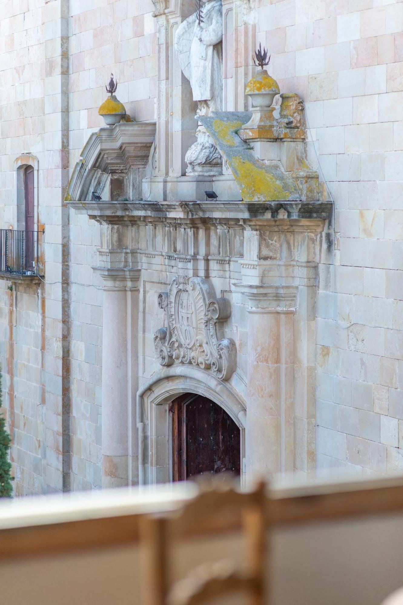 Chambre de Luxe - Vue sur Église