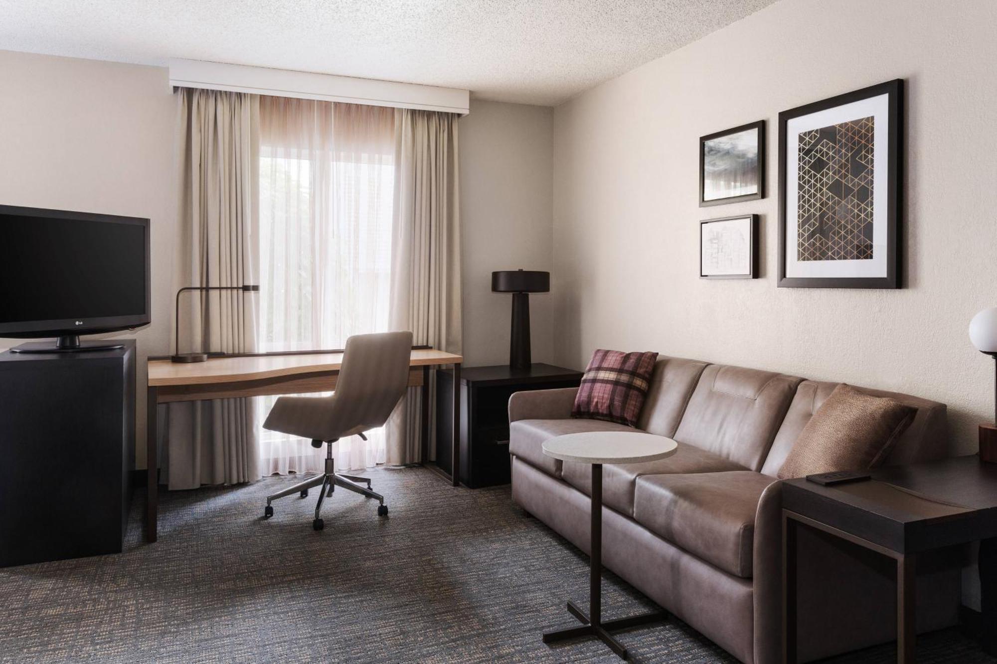King Studio with Sofa Bed