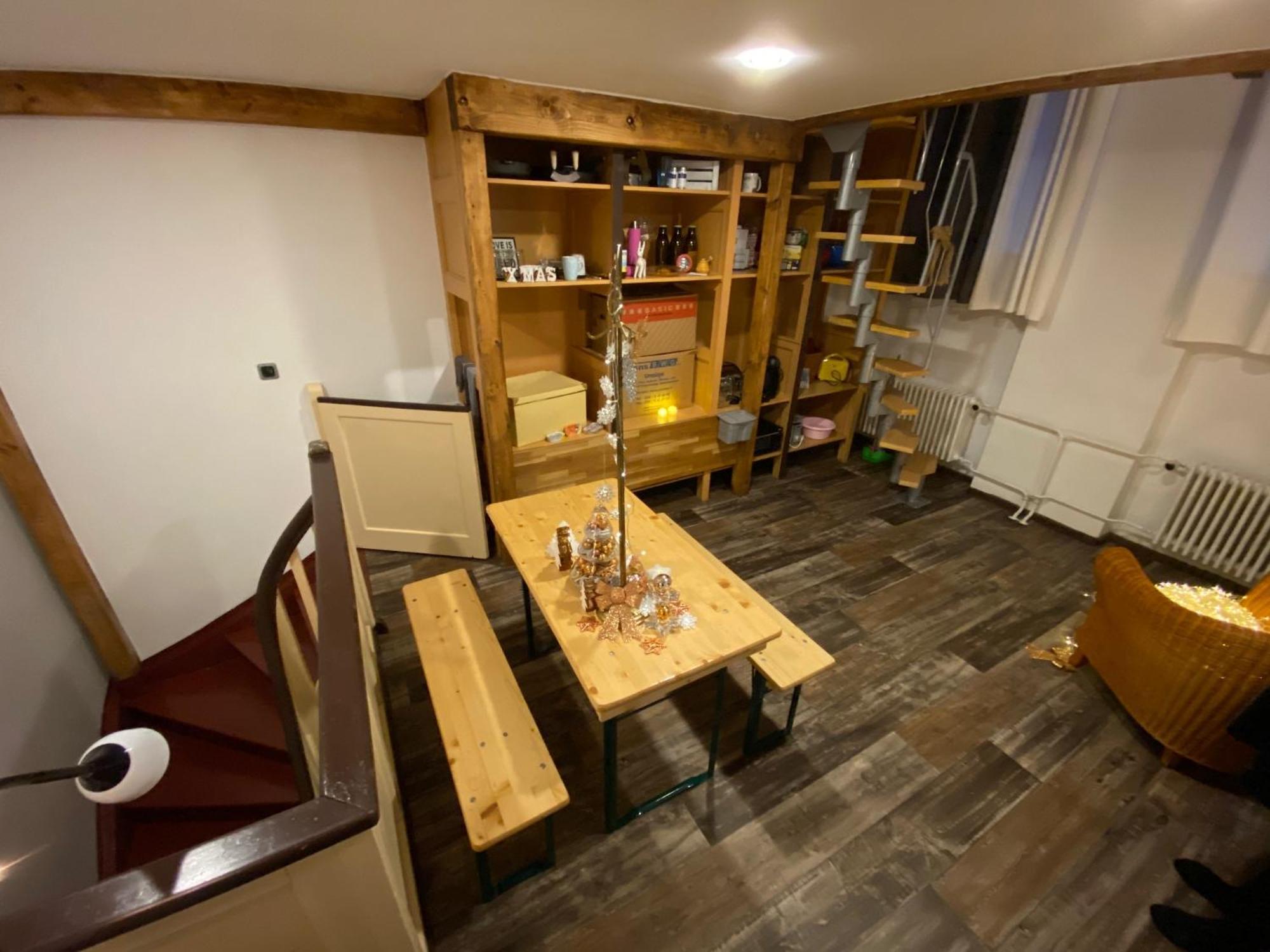 Family Room Private Bathroom